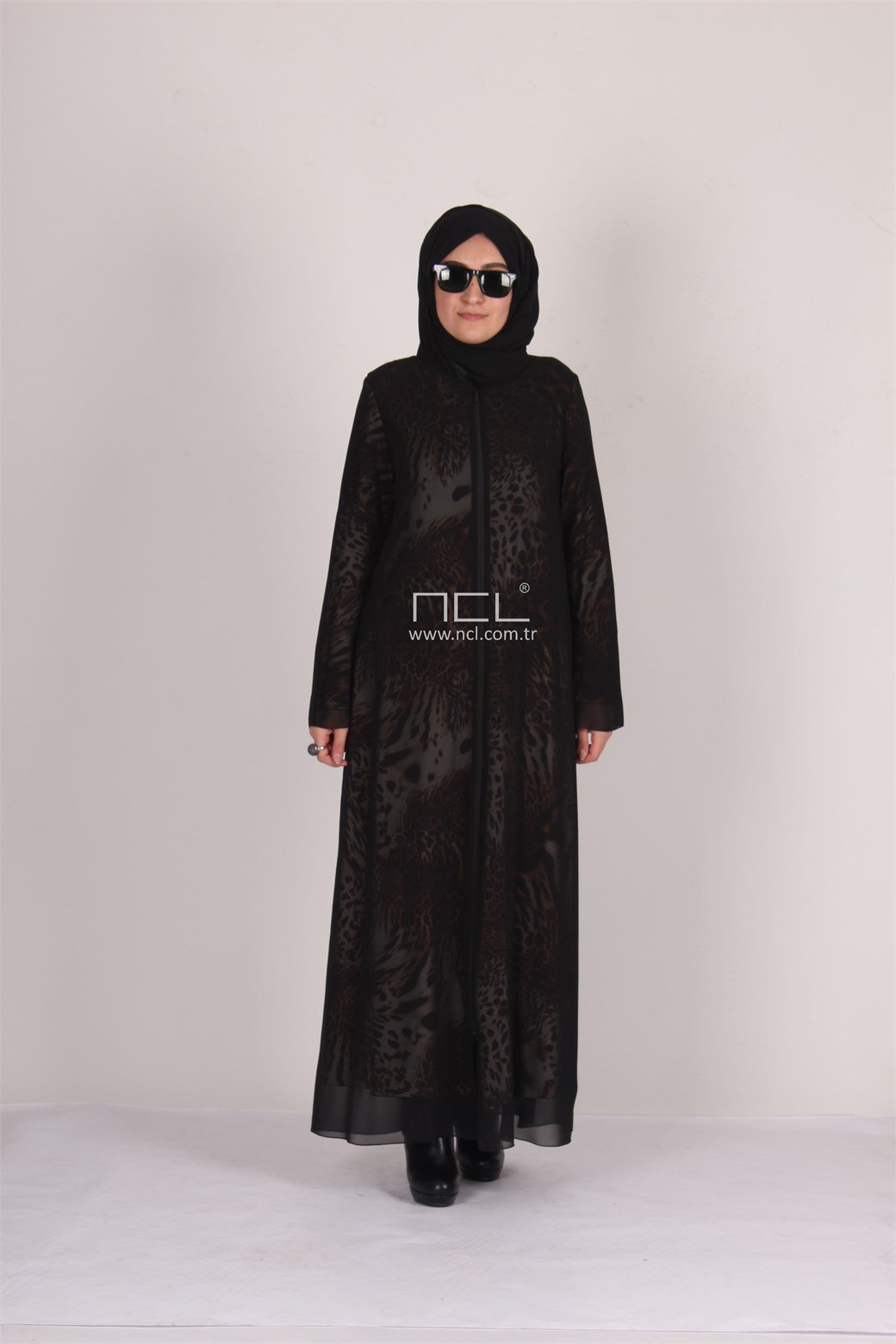 17235 - Leopar Ferace