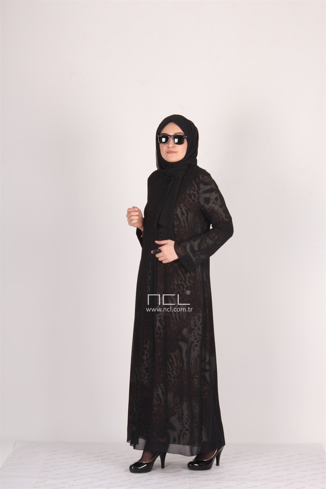 17235 - Leopar Ferace