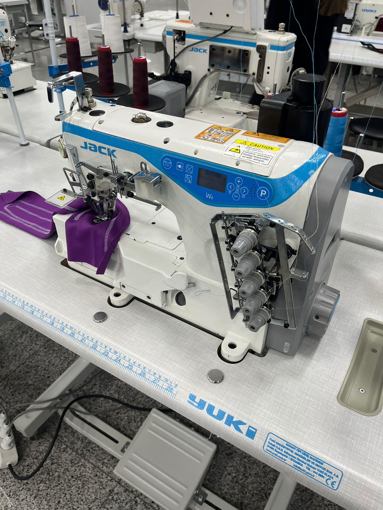 Jack W4-UT-01GBX356 Etek Reçme Makinesi İplik Kesicili Elektrikli