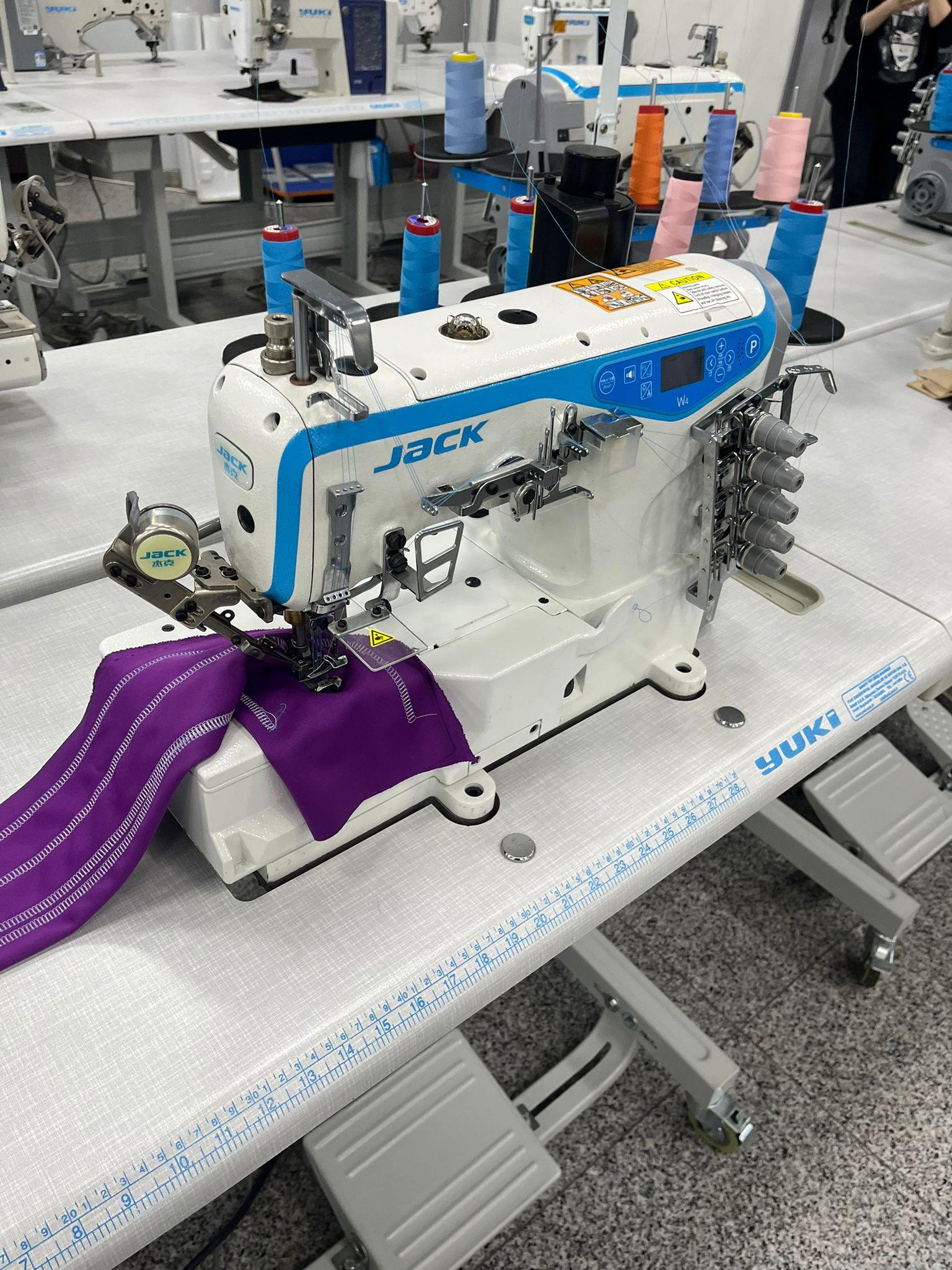 Jack W4-UT-01GBX356 Etek Reçme Makinesi İplik Kesicili Elektrikli