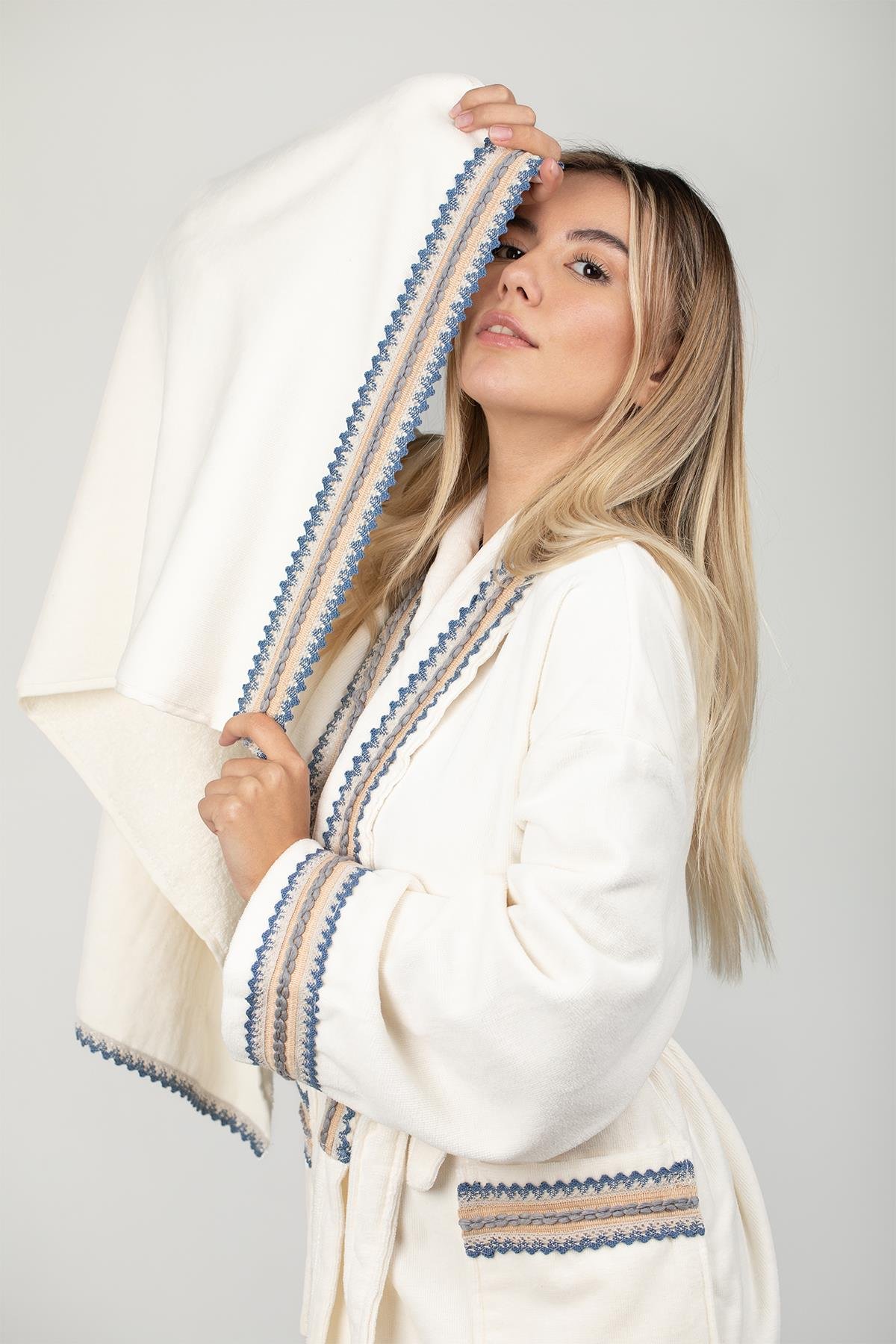 Velvet Line Deluxe Lady Bornoz Seti - Halatlı
