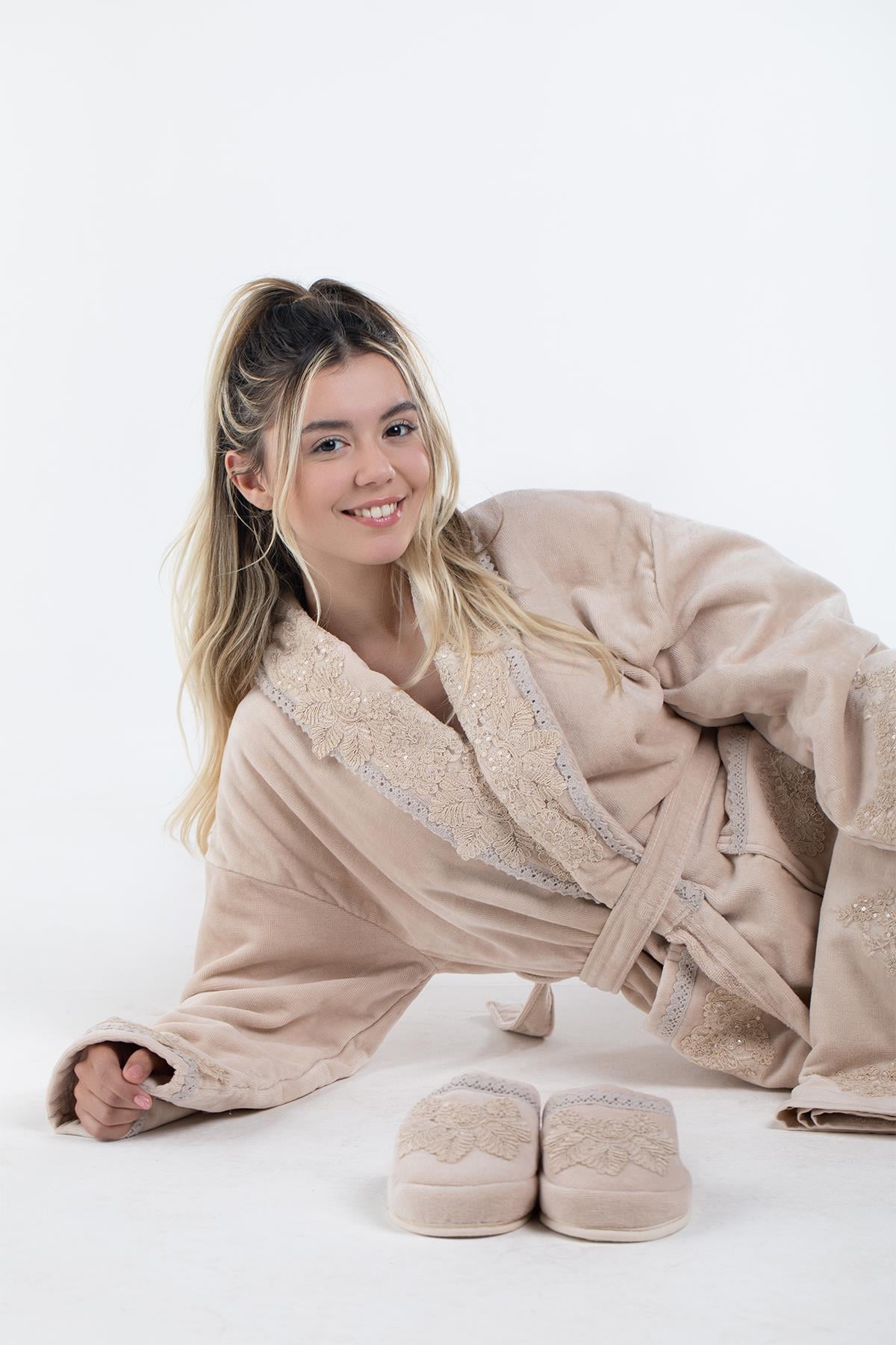 Velvet Line Deluxe Lady Bornoz Seti - Pullu Meral