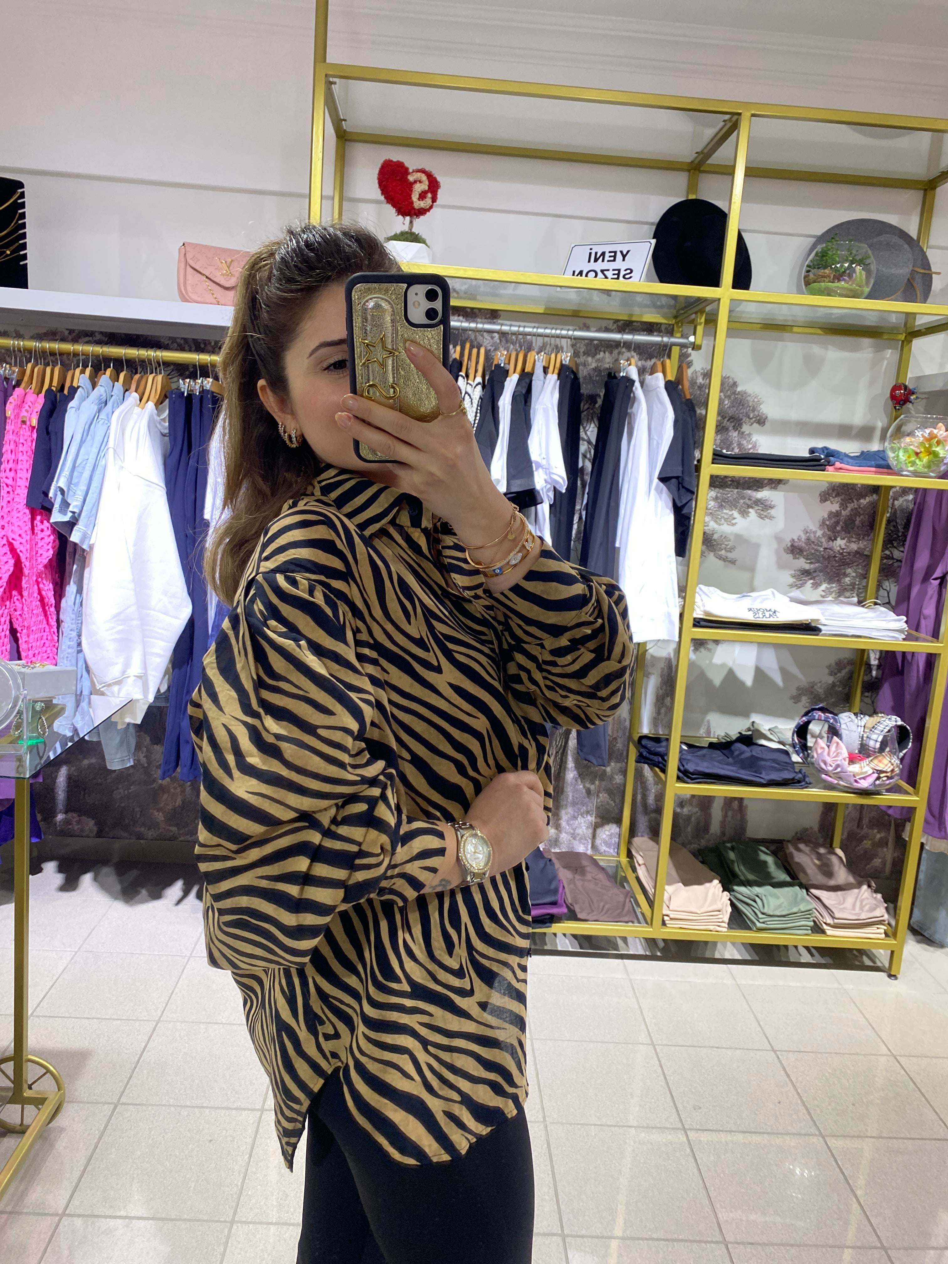 ZEBRA DESEN OVERSİZE GÖMLEK