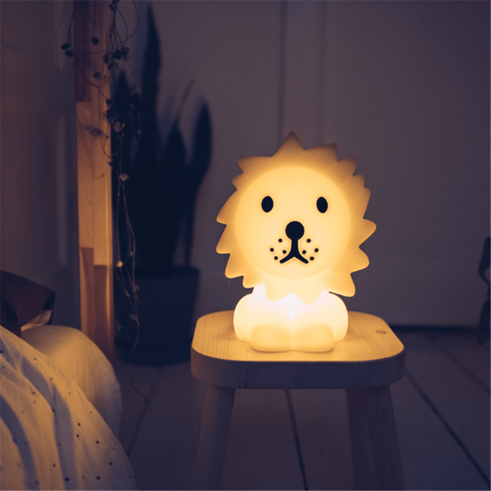 MR. MARIA LION FIRST LIGHT