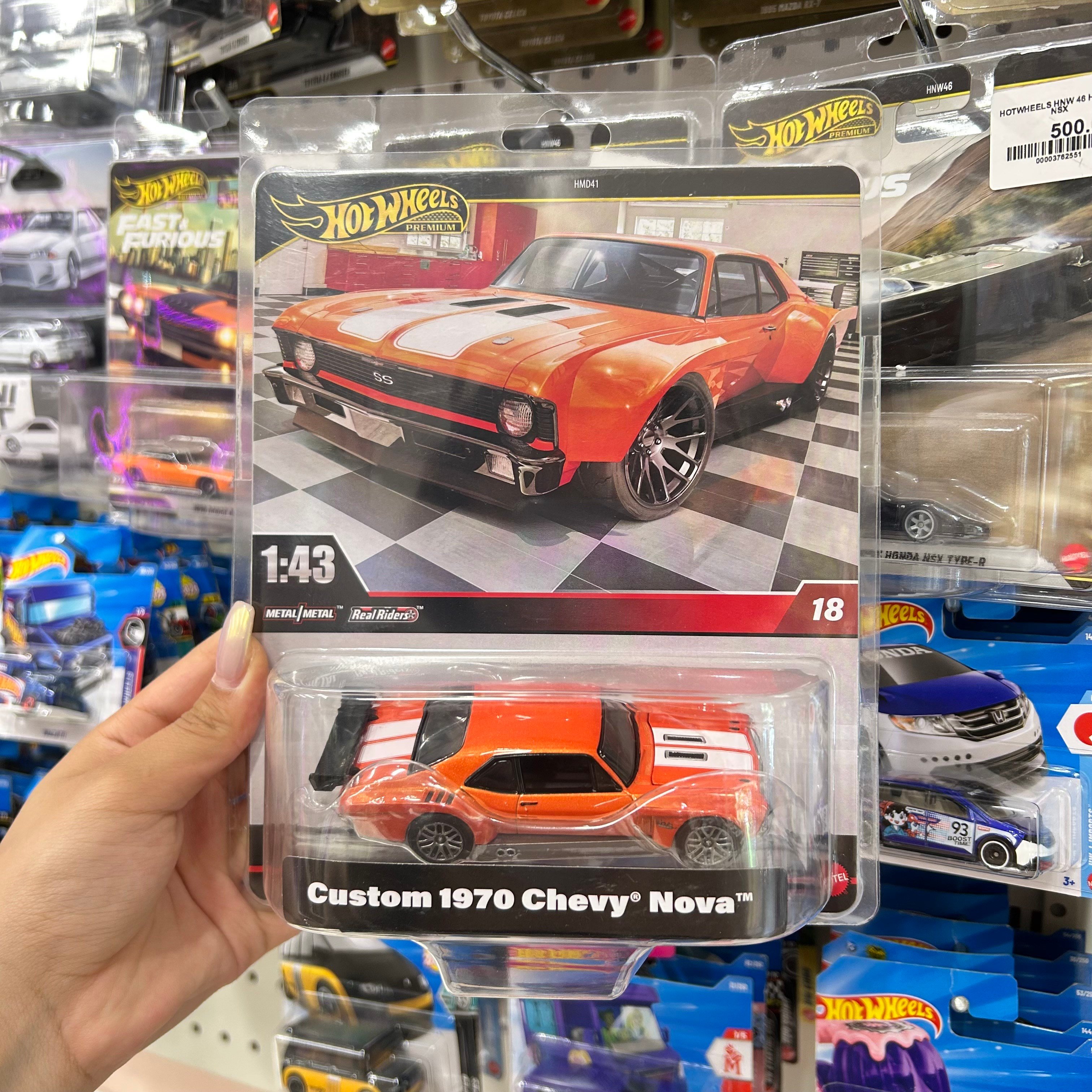 Hot Wheels Custom 1970 Chevy Nova