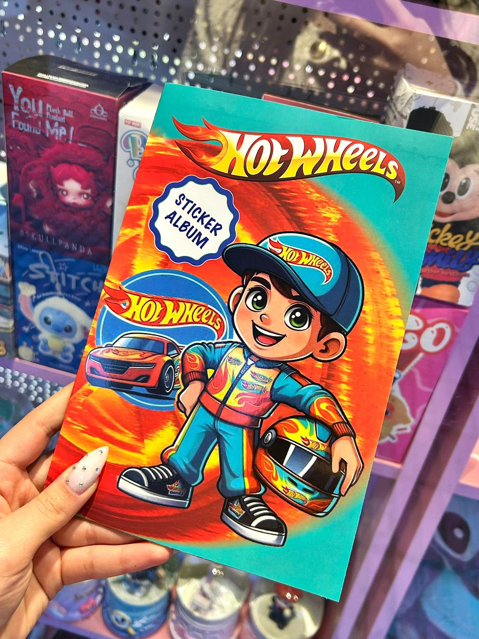 Hotwheels Sticker Defteri