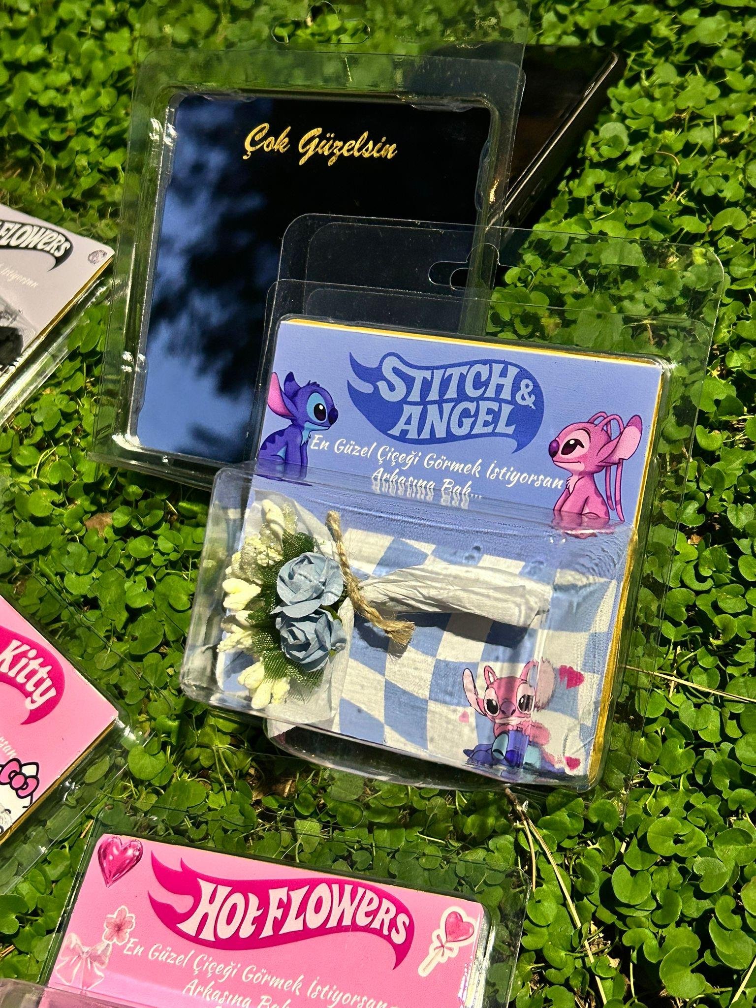 Stitch&Angel Kartlıklı Aynalı Hotflowers 