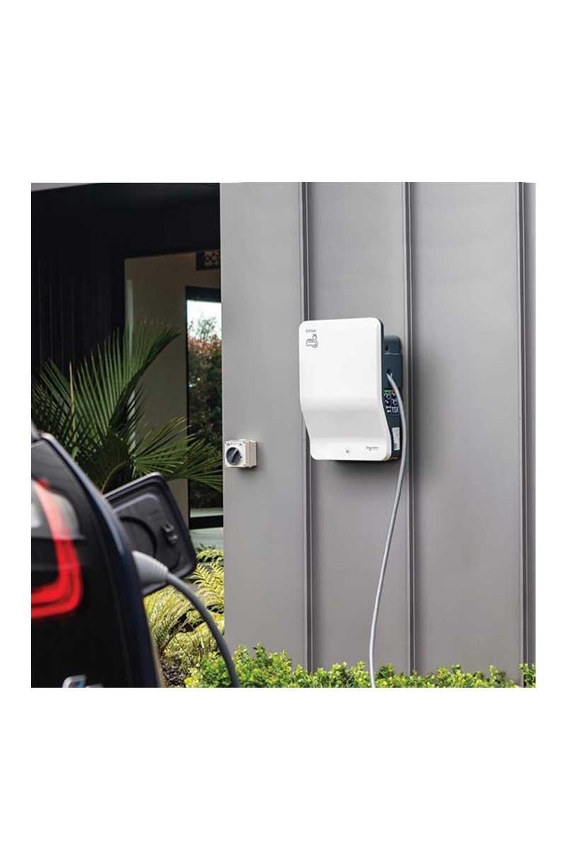 Schneider EVH2S22P0CK EVlink Wallbox 22kW T2 Bağlantılı Kablolu Şarj İstasyonu