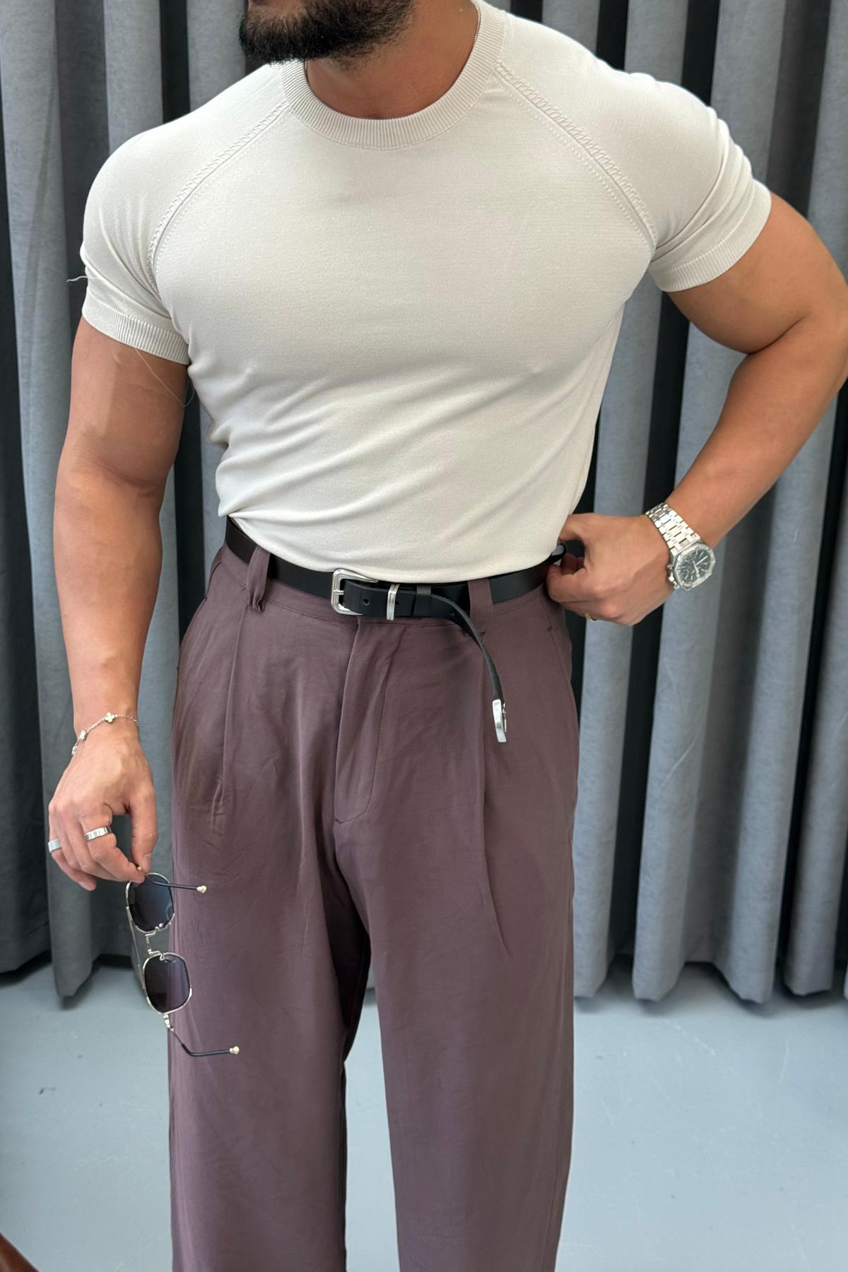 BASIC BİSİKLET YAKA SLİMFİT TRİKO KREM