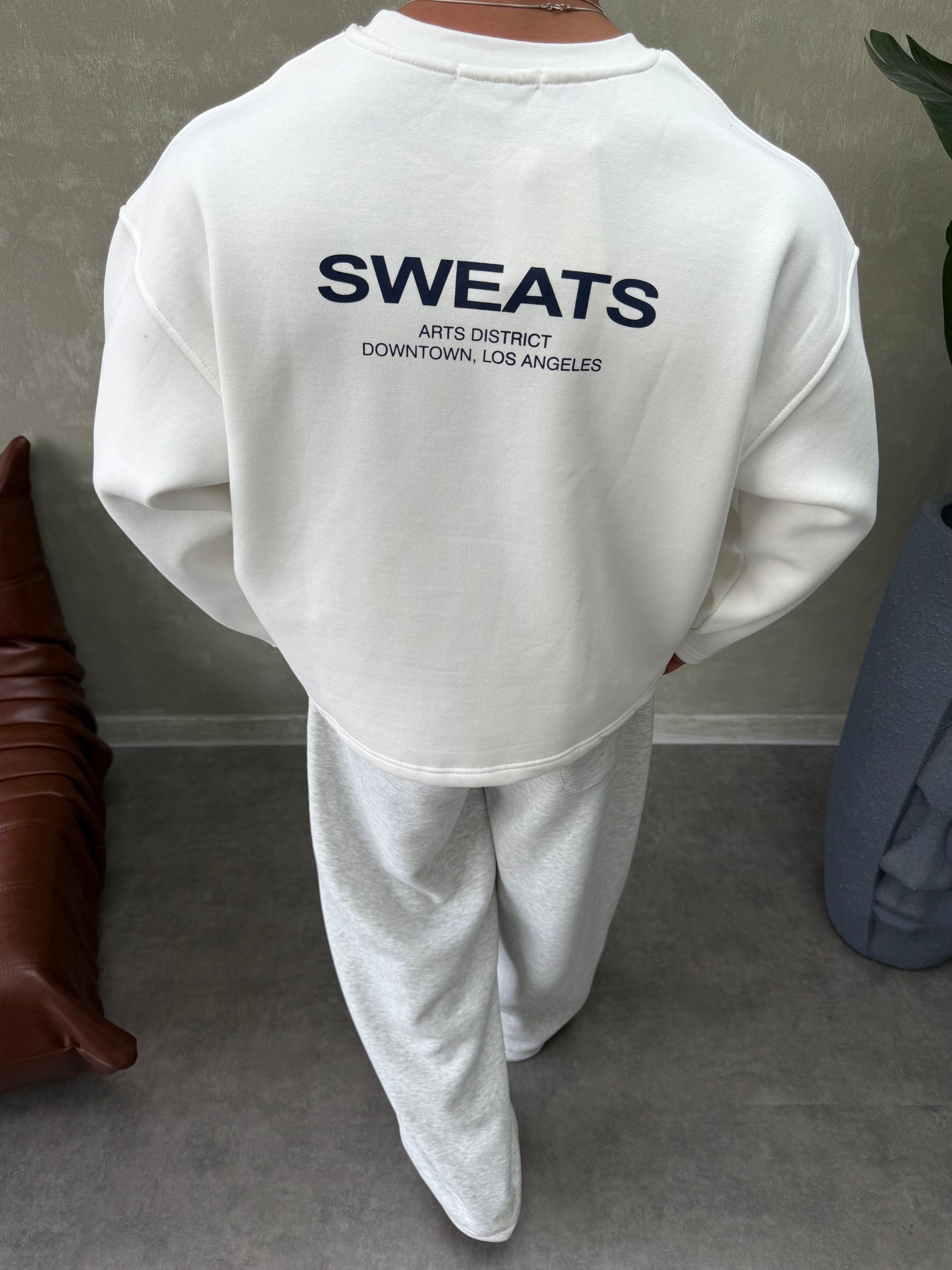 BOXY KALIP OVERSIZE SIRT BASKILI SWEAT BEYAZ