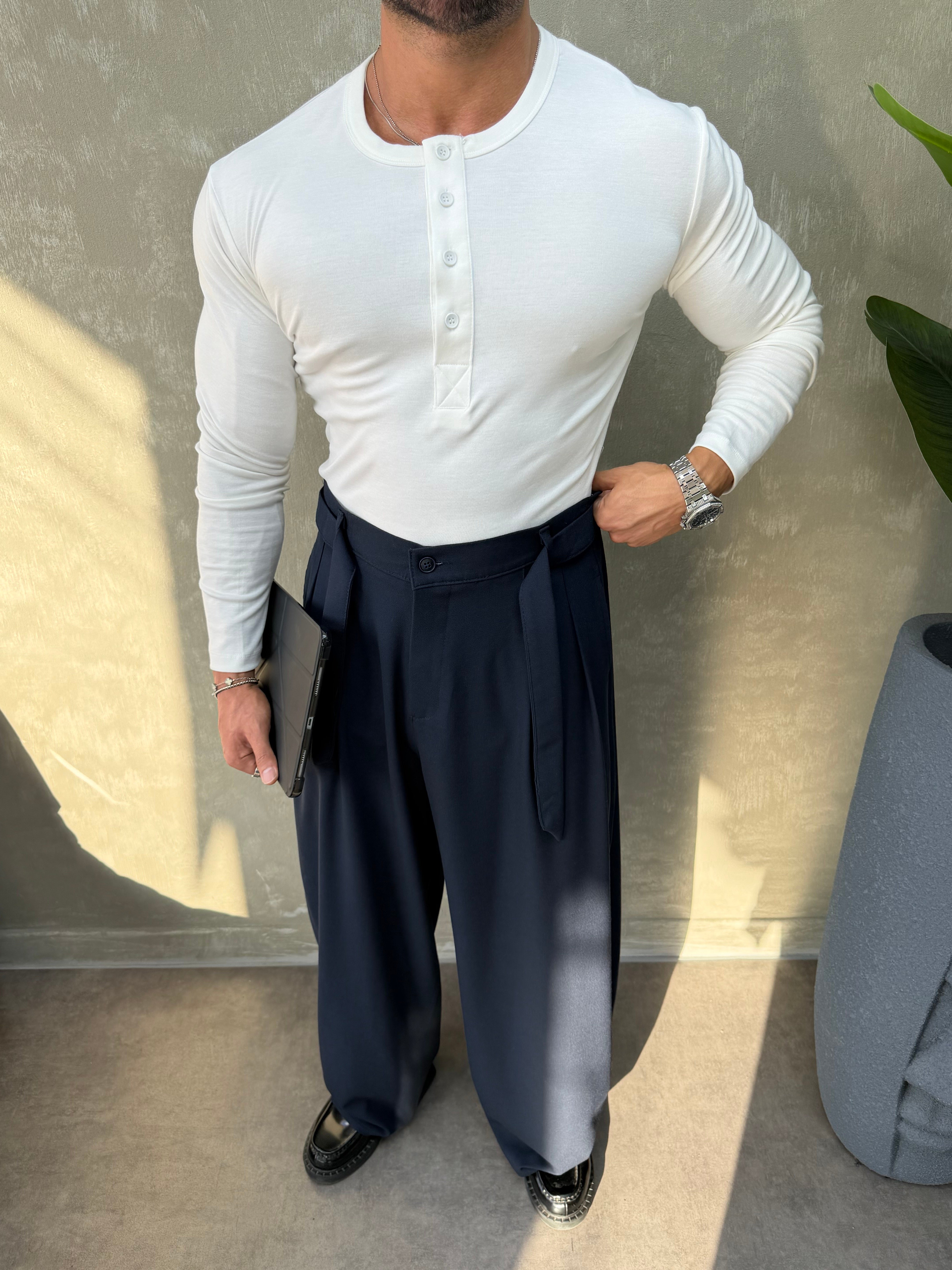 HENLEY YAKA UZUN KOLLU T-SHİRT BEYAZ