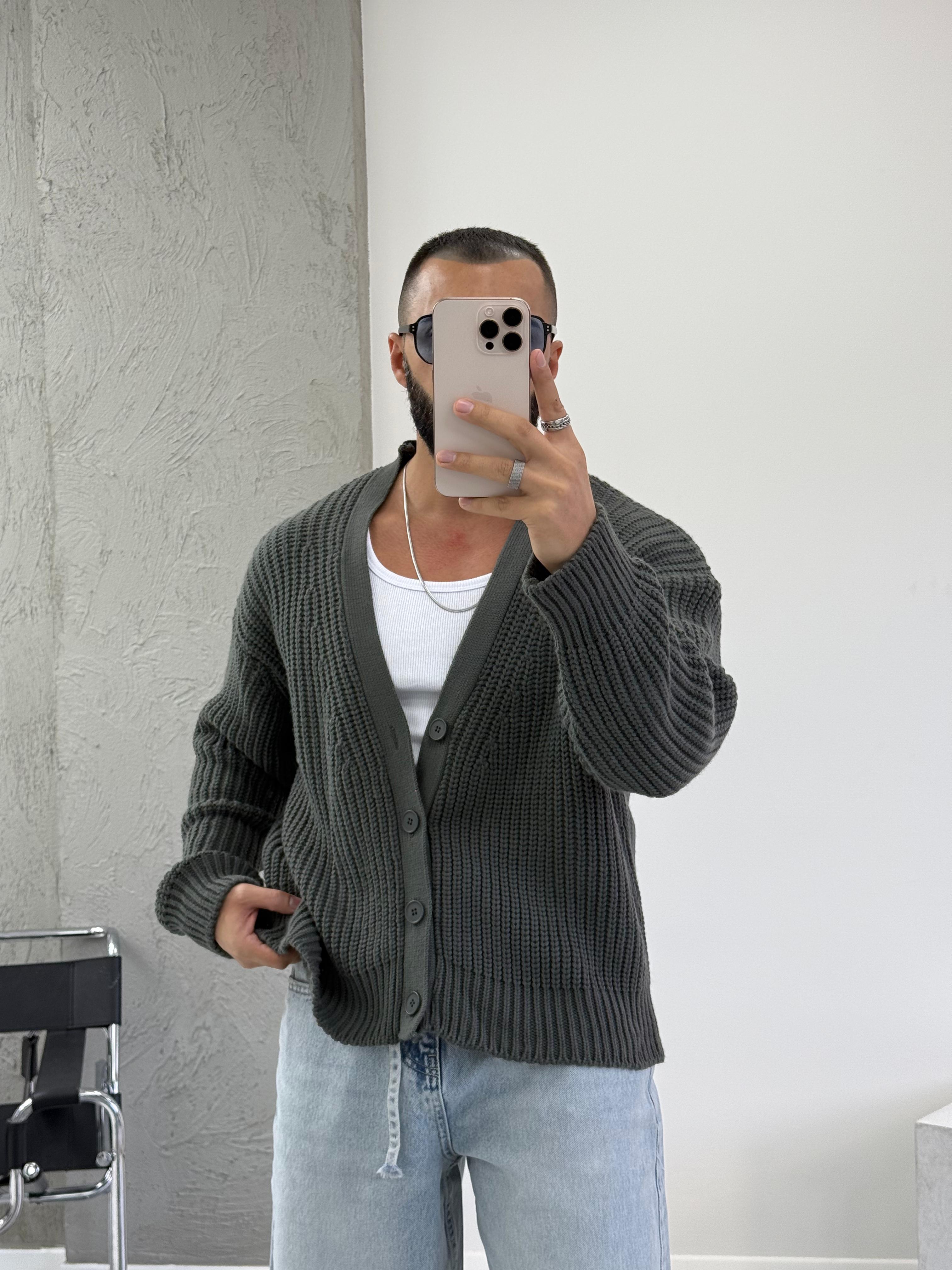 Koyu Yeşil  Oversize Örme Hırka