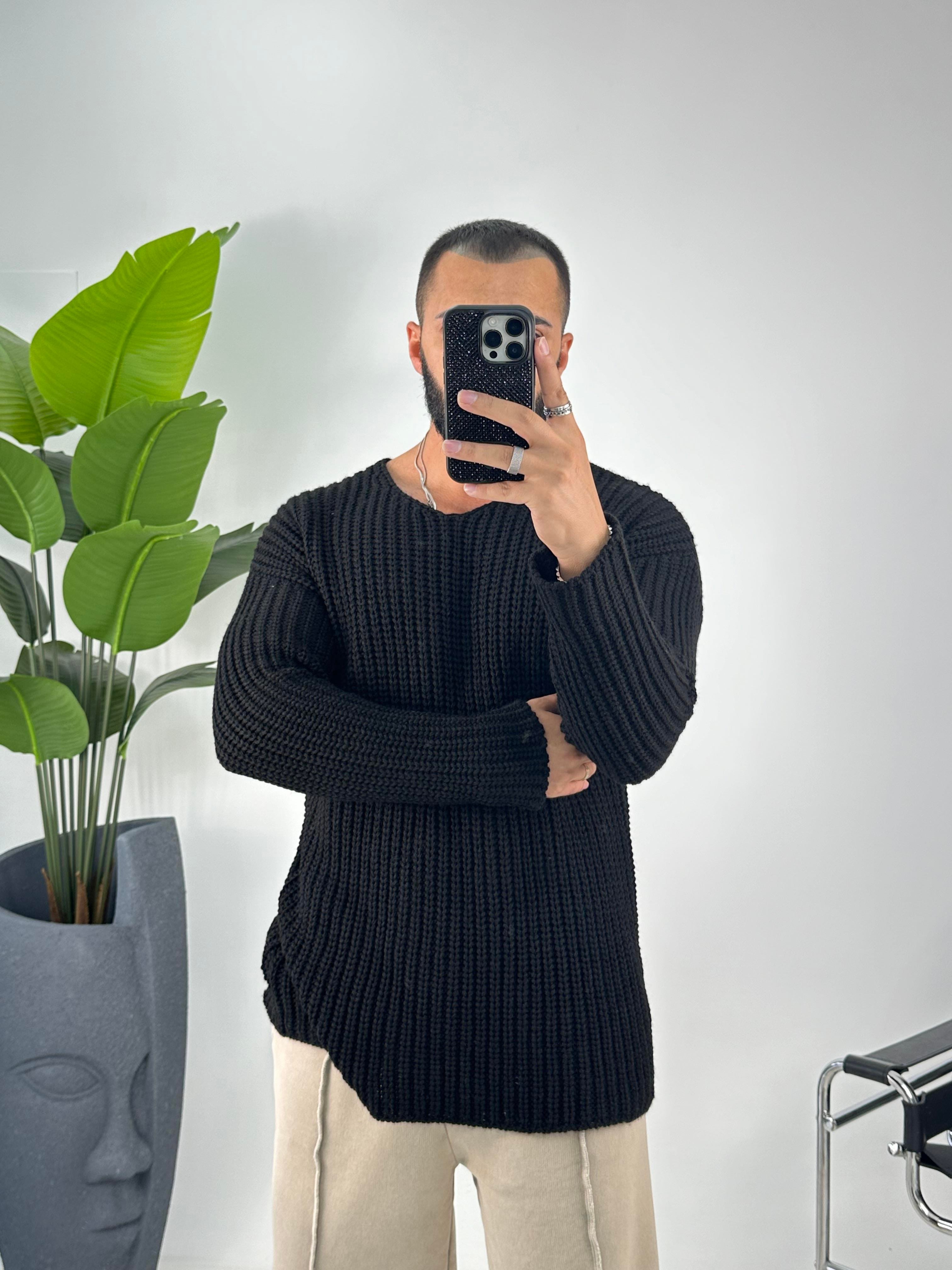 OVERSİZE ÖRME KAZAK SİYAH