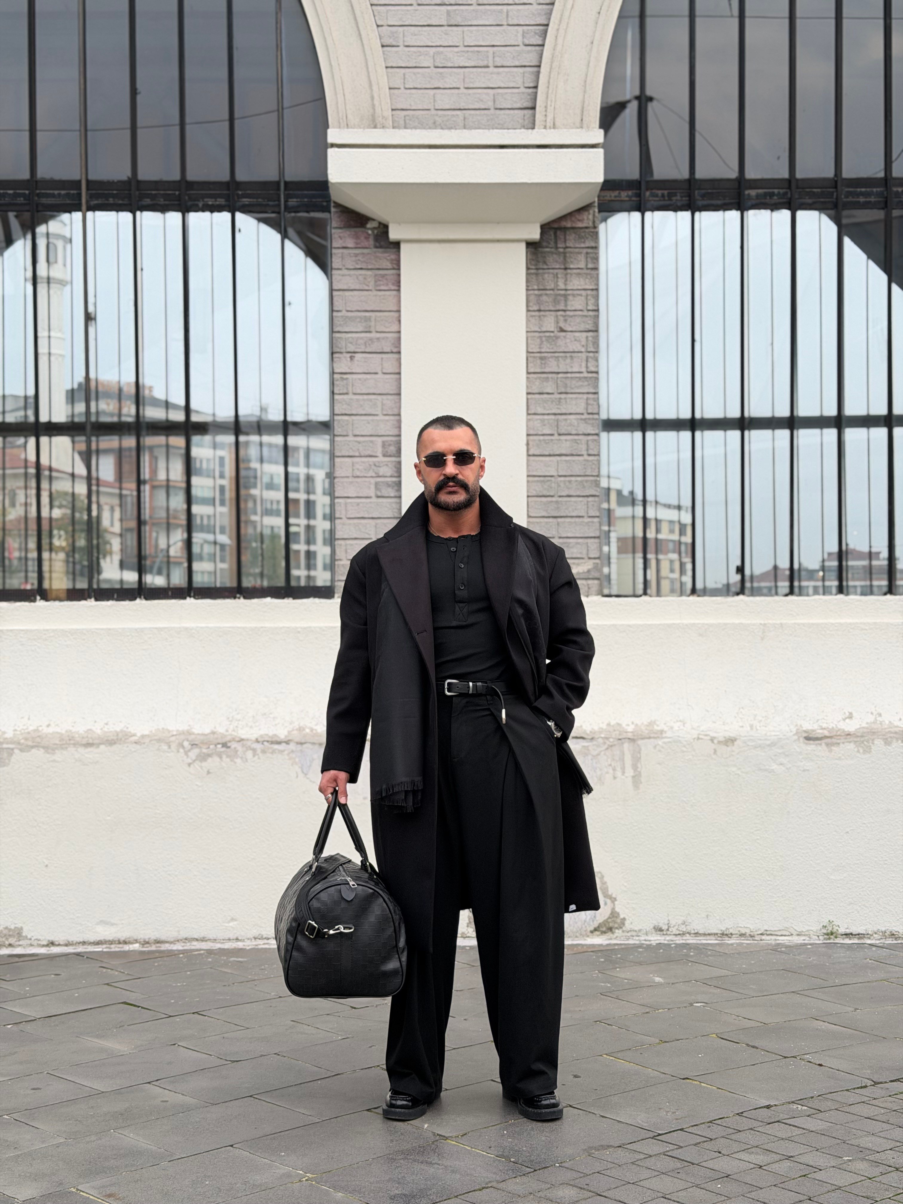 PREMIUM SERİ OVERSIZE KAŞE KABAN SİYAH