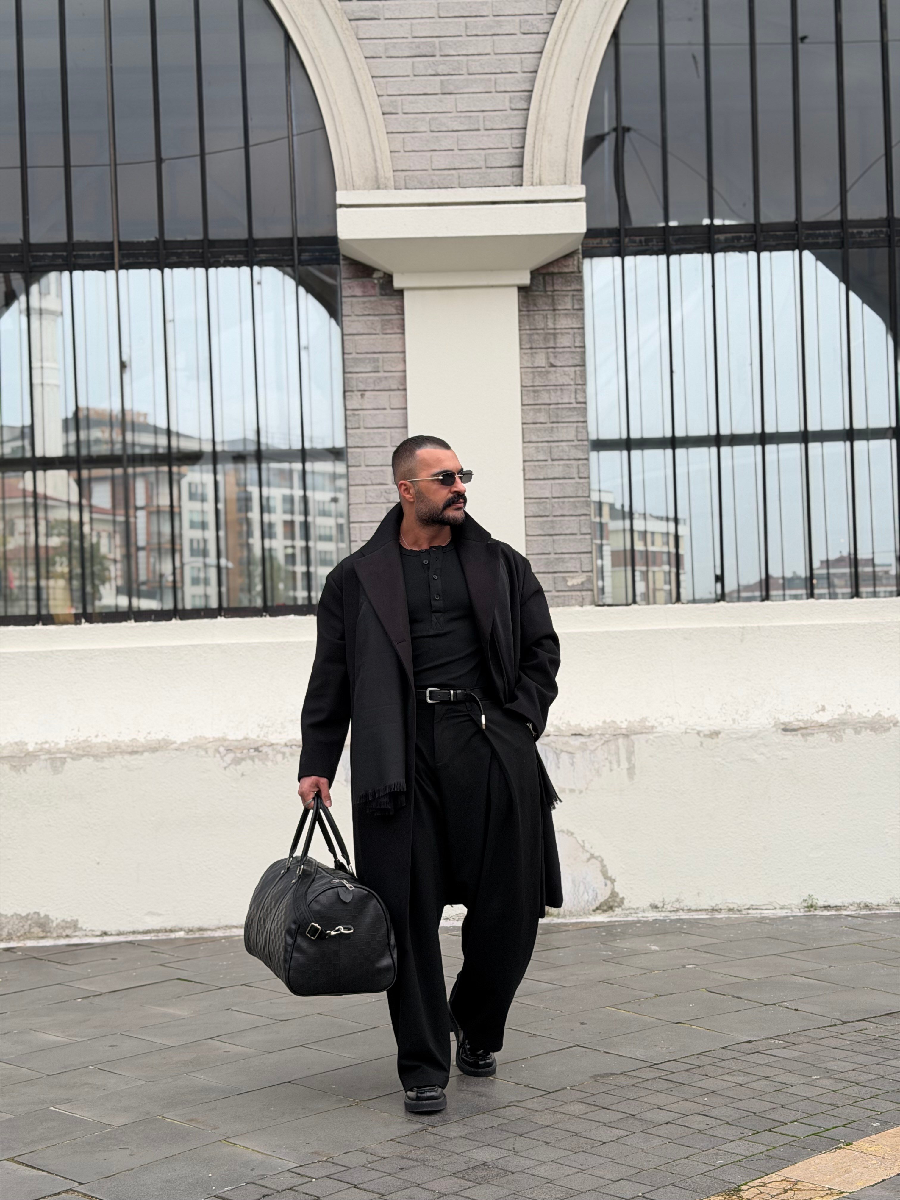 PREMIUM SERİ OVERSIZE KAŞE KABAN SİYAH