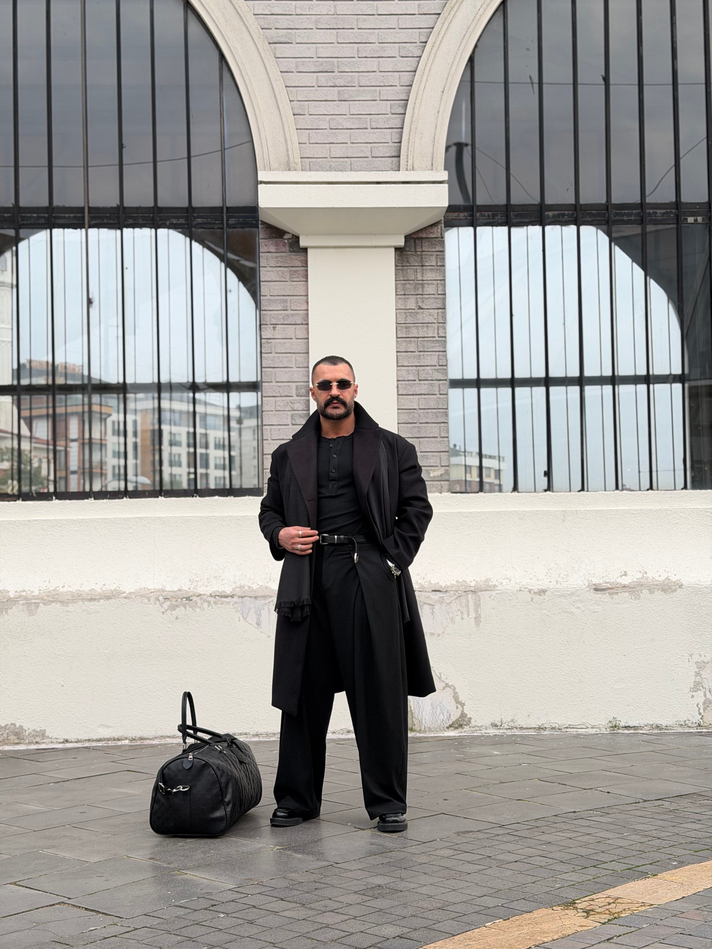 PREMIUM SERİ OVERSIZE KAŞE KABAN SİYAH