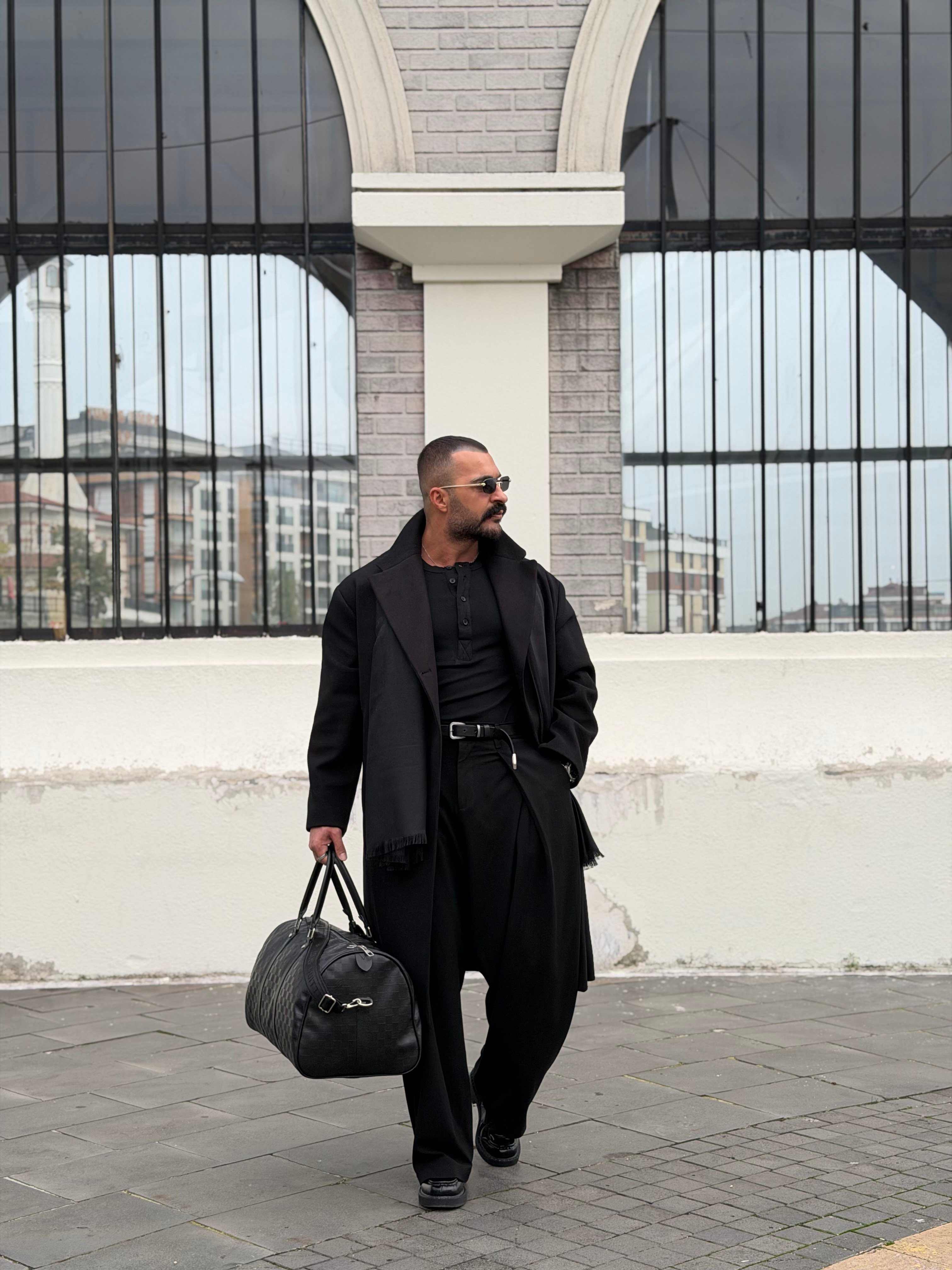 PREMIUM SERİ OVERSIZE KAŞE KABAN SİYAH