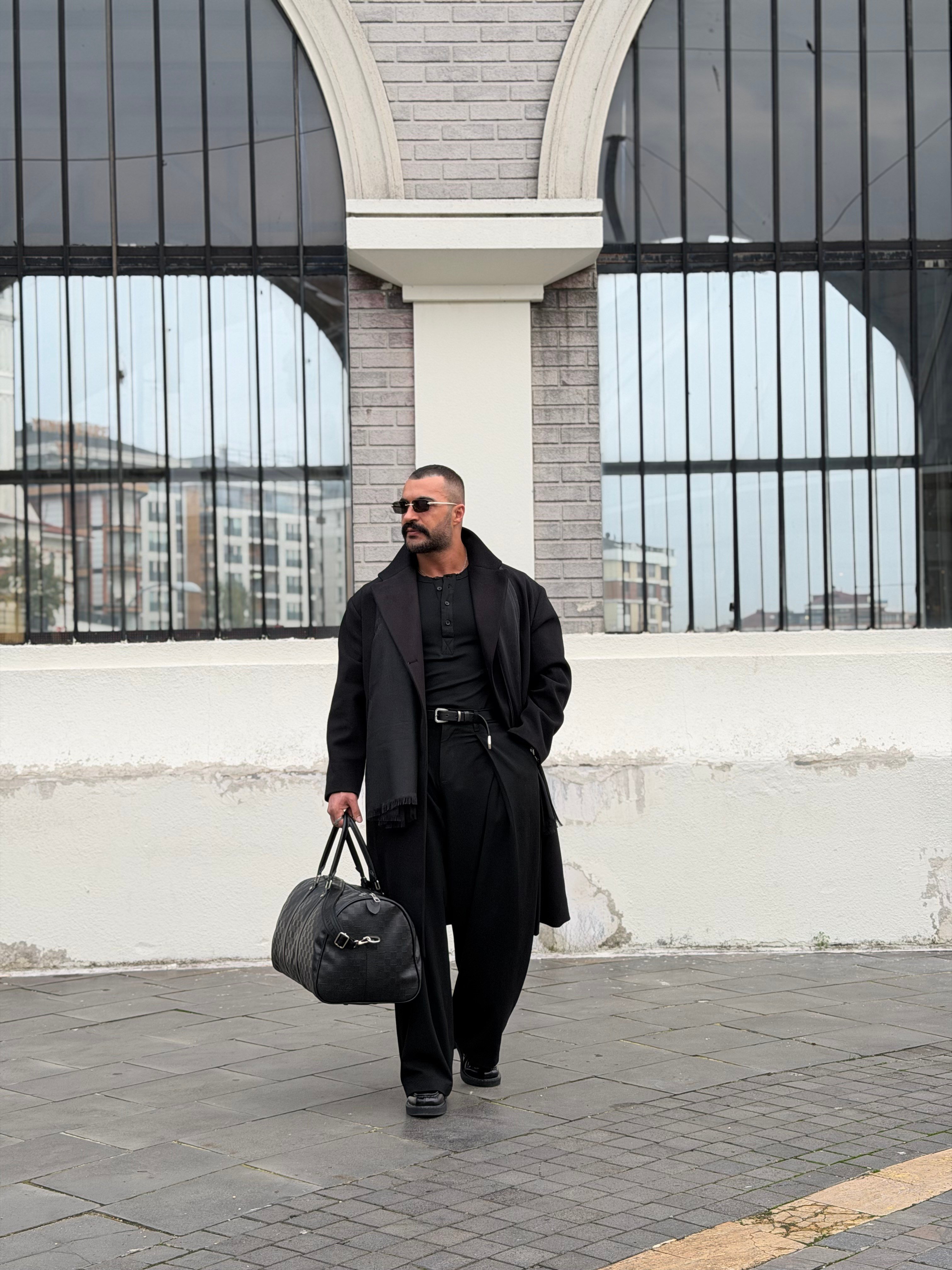 PREMIUM SERİ OVERSIZE KAŞE KABAN SİYAH