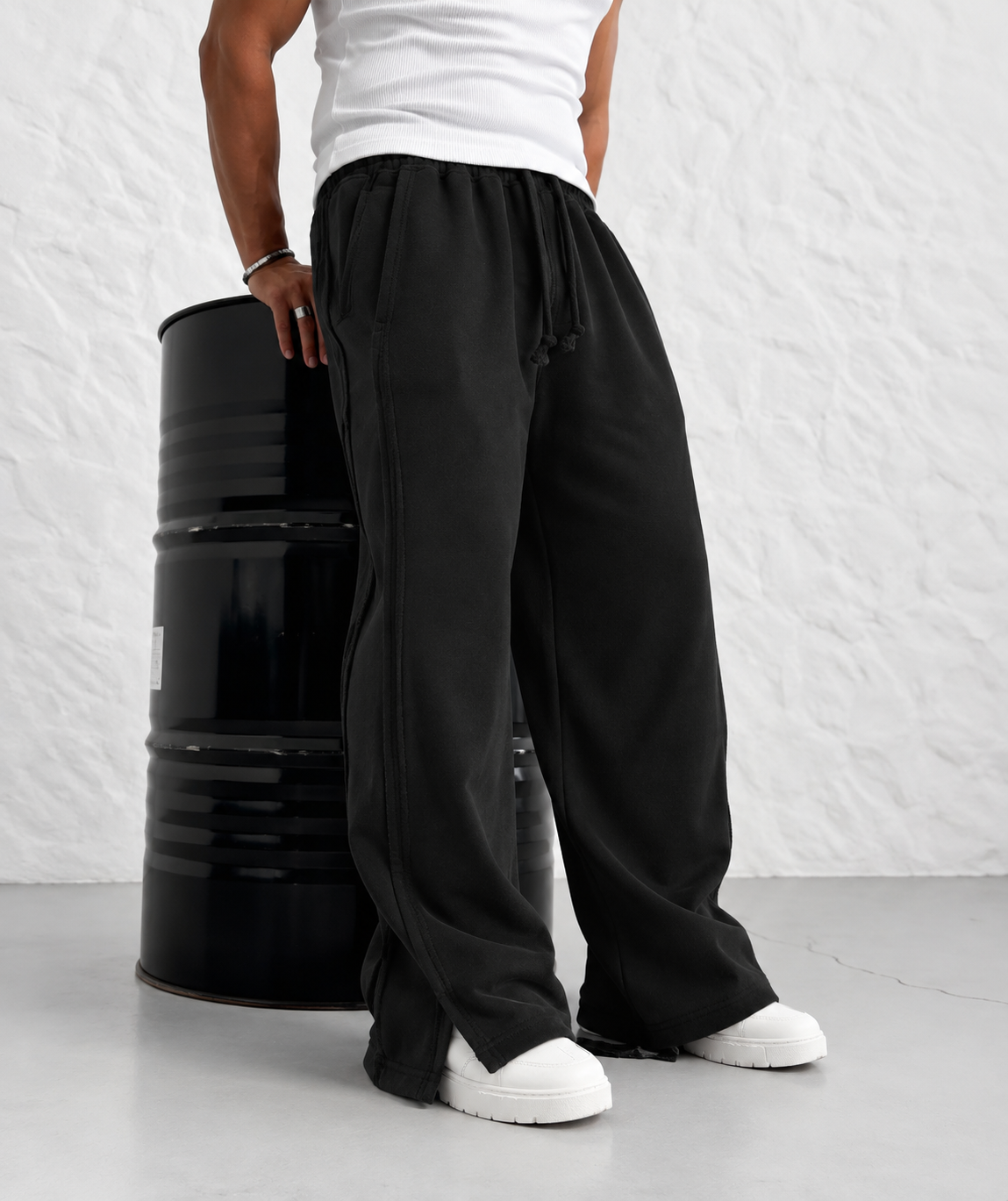 PREMIUM SERİ SUPER BAGGY YIRTMAÇLI EŞOFMAN SİYAH