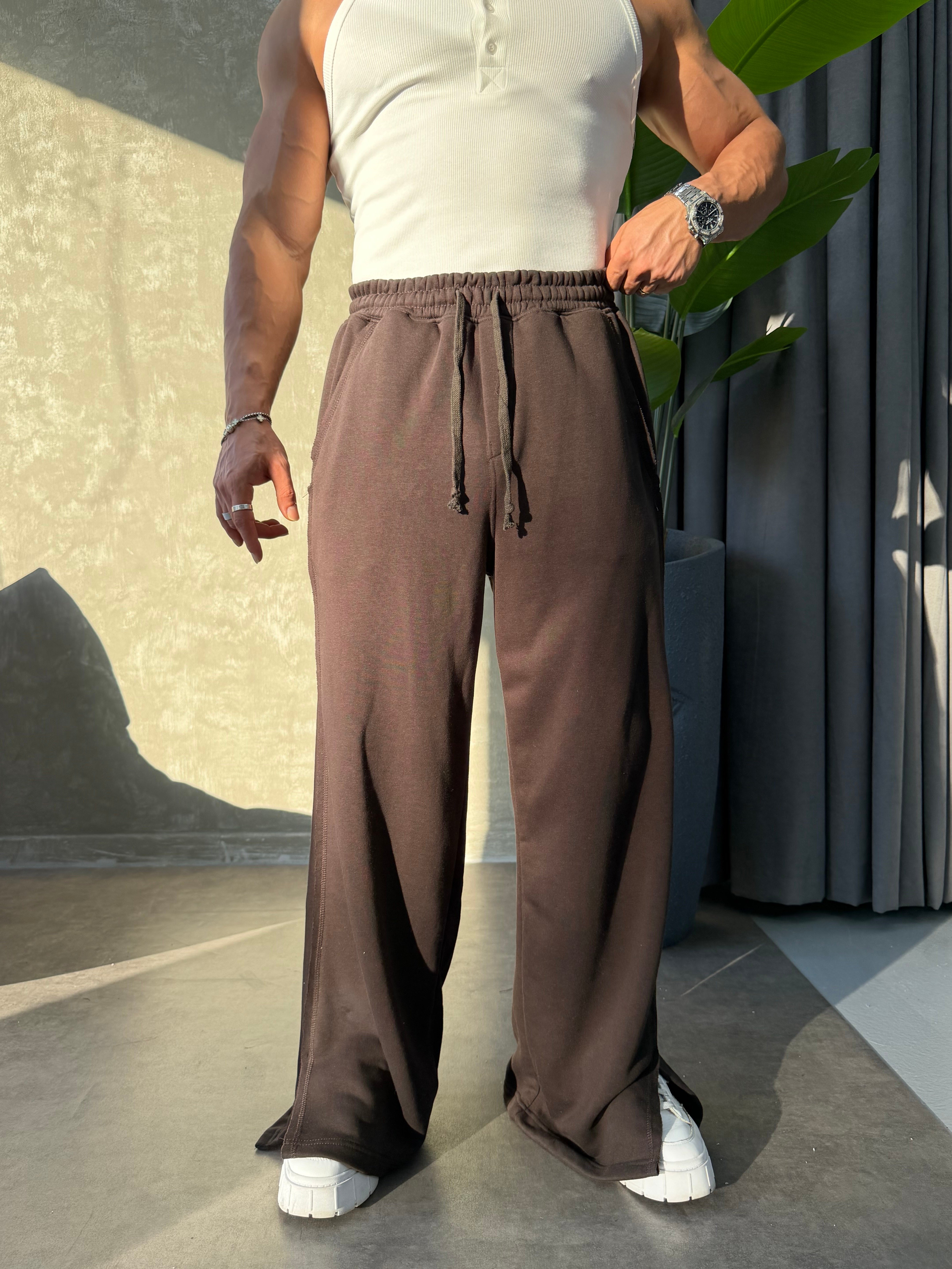 PREMIUM SERİ SUPER BAGGY YIRTMAÇLI EŞOFMAN KAHVERENGİ