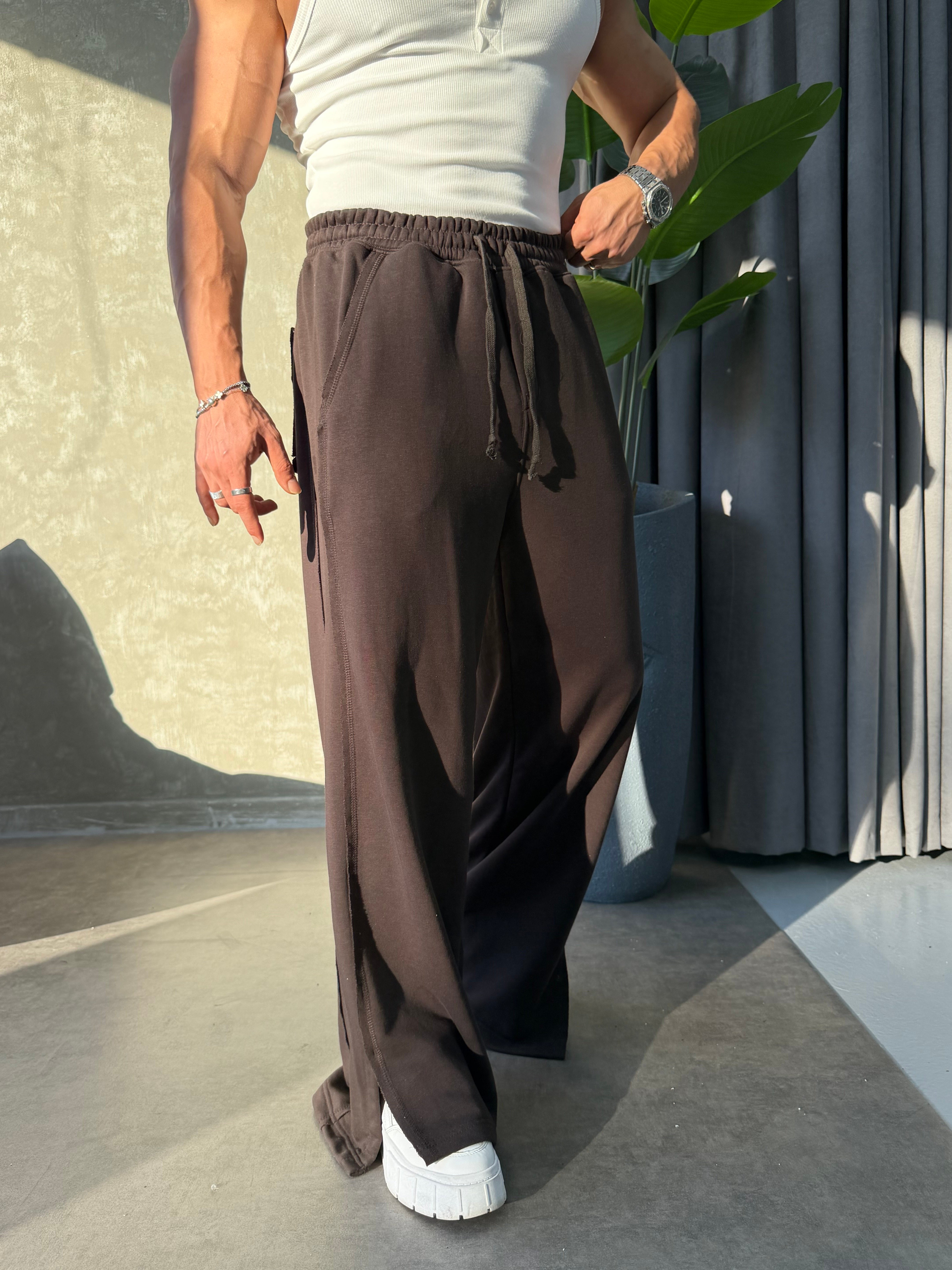 PREMIUM SERİ SUPER BAGGY YIRTMAÇLI EŞOFMAN KAHVERENGİ