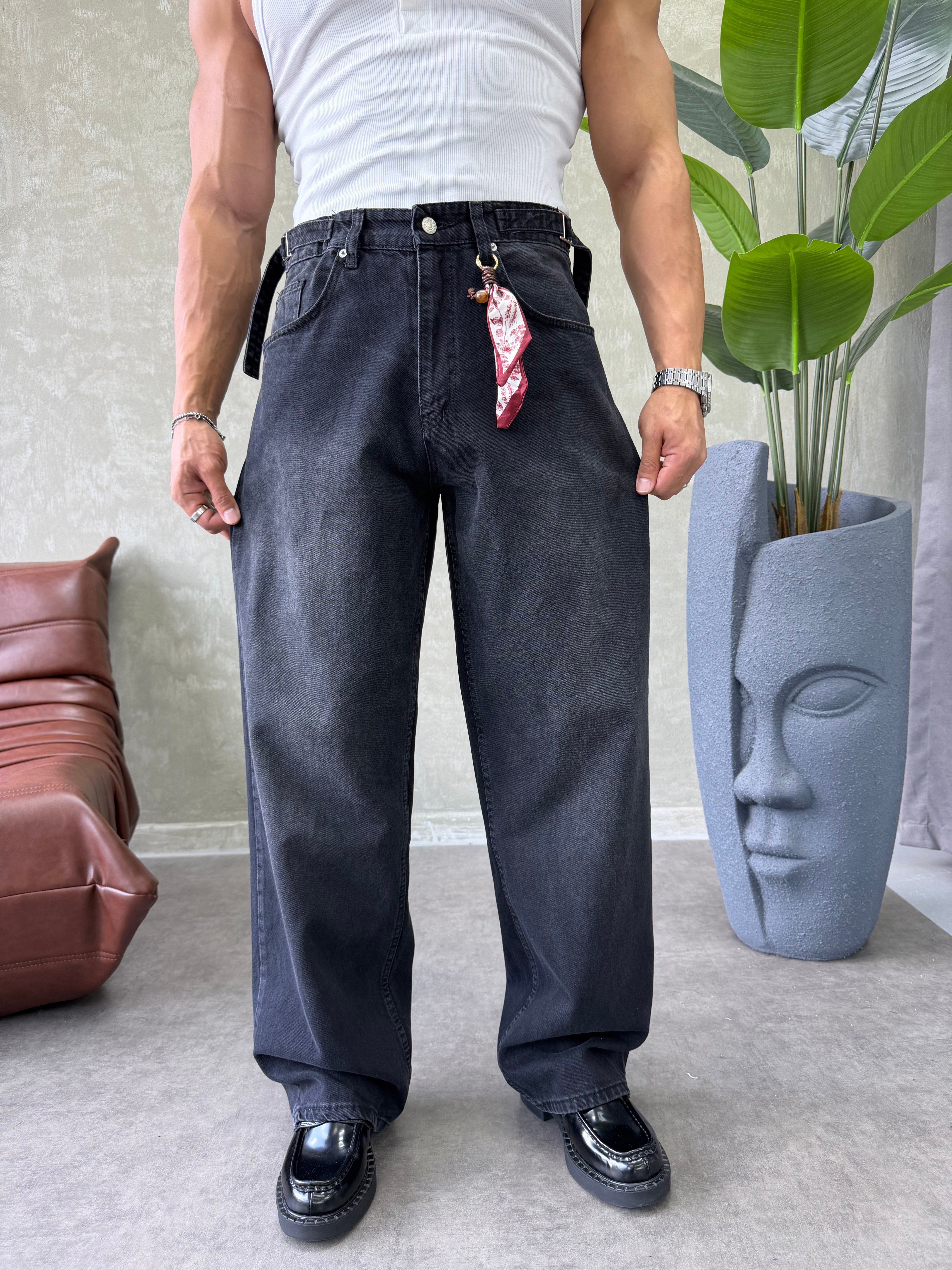 TASARIM KEMER DETAYLI BAGGY JEAN SİYAH