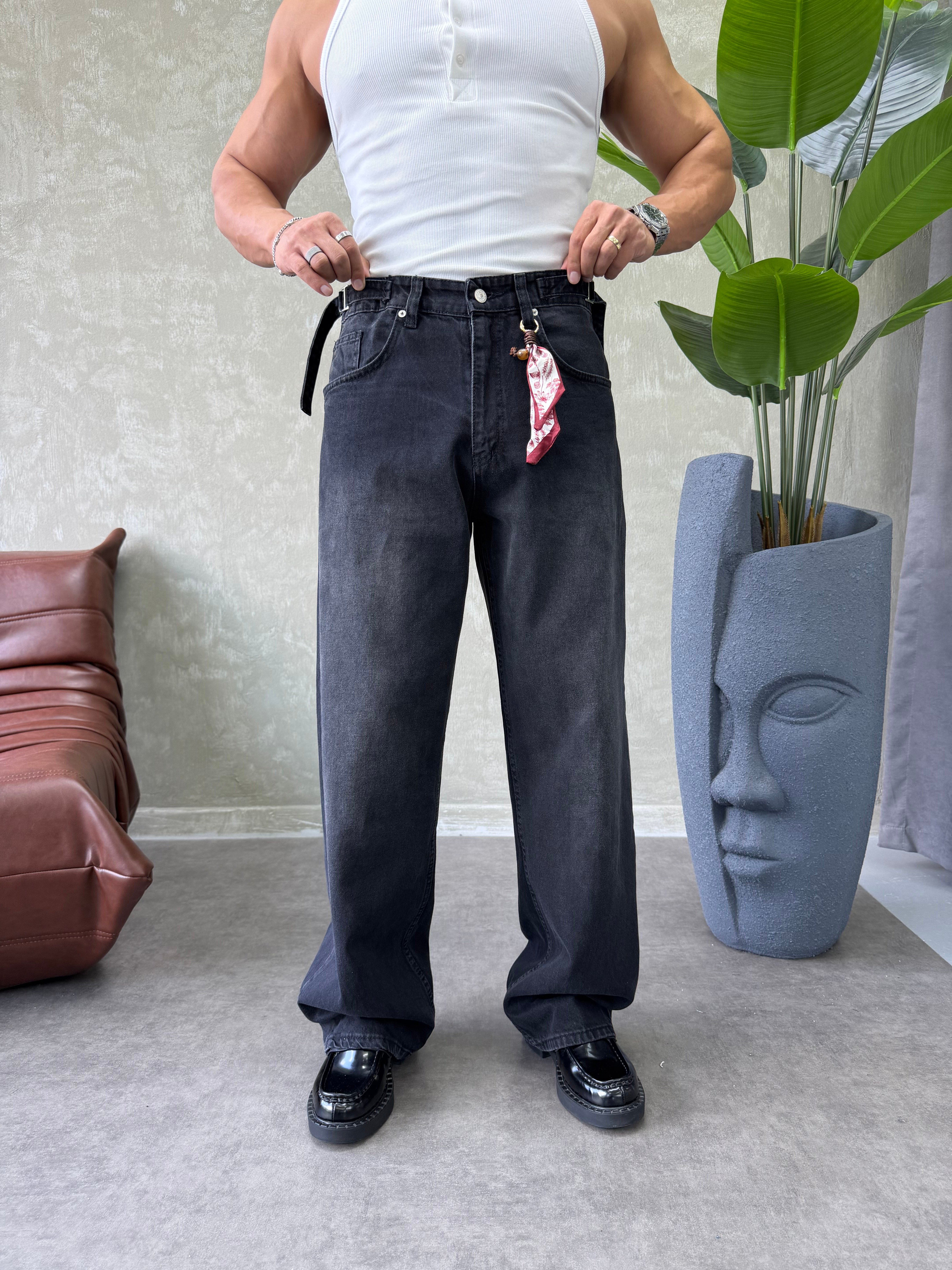 TASARIM KEMER DETAYLI BAGGY JEAN SİYAH