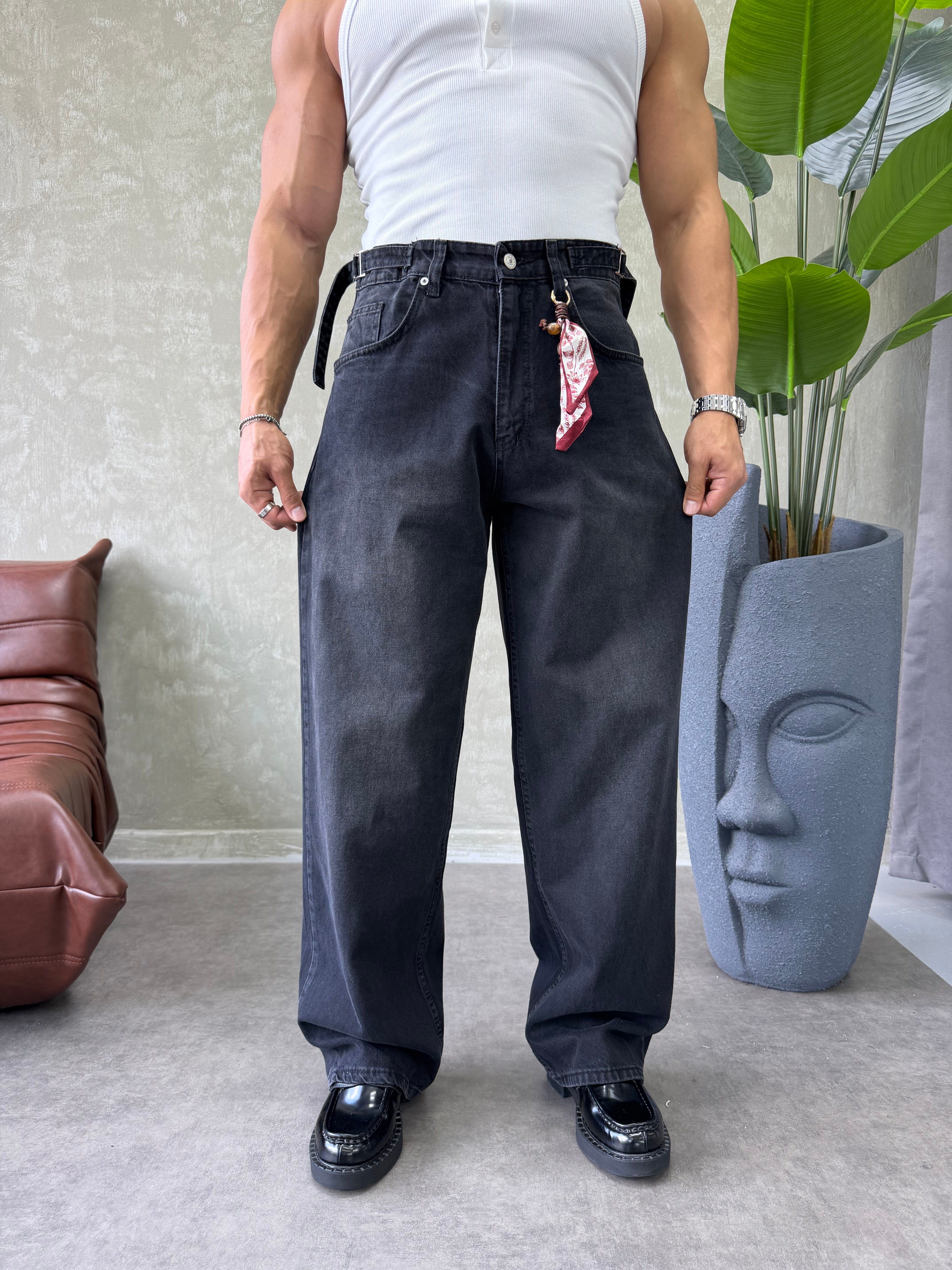 TASARIM KEMER DETAYLI BAGGY JEAN SİYAH