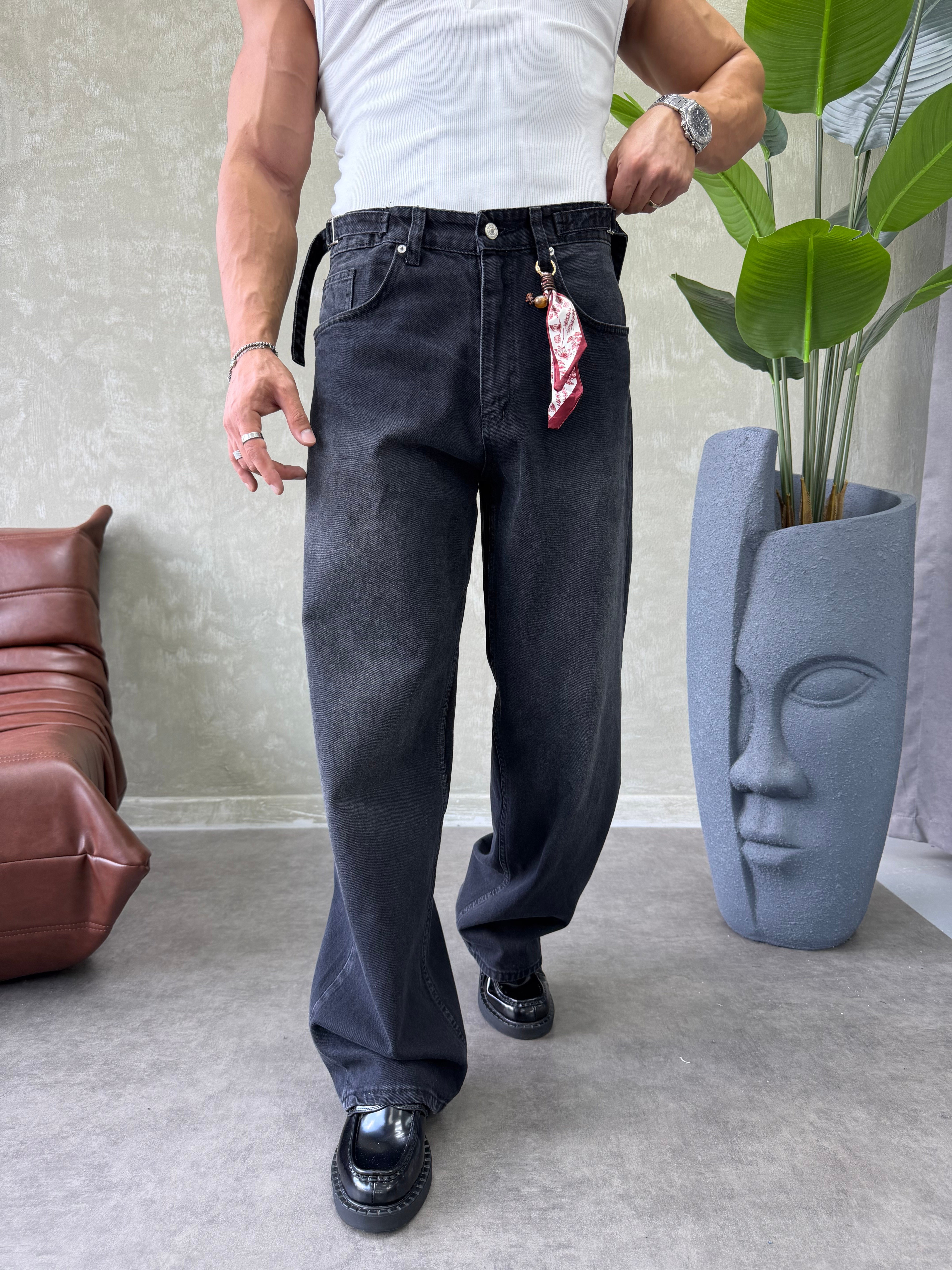 TASARIM KEMER DETAYLI BAGGY JEAN SİYAH
