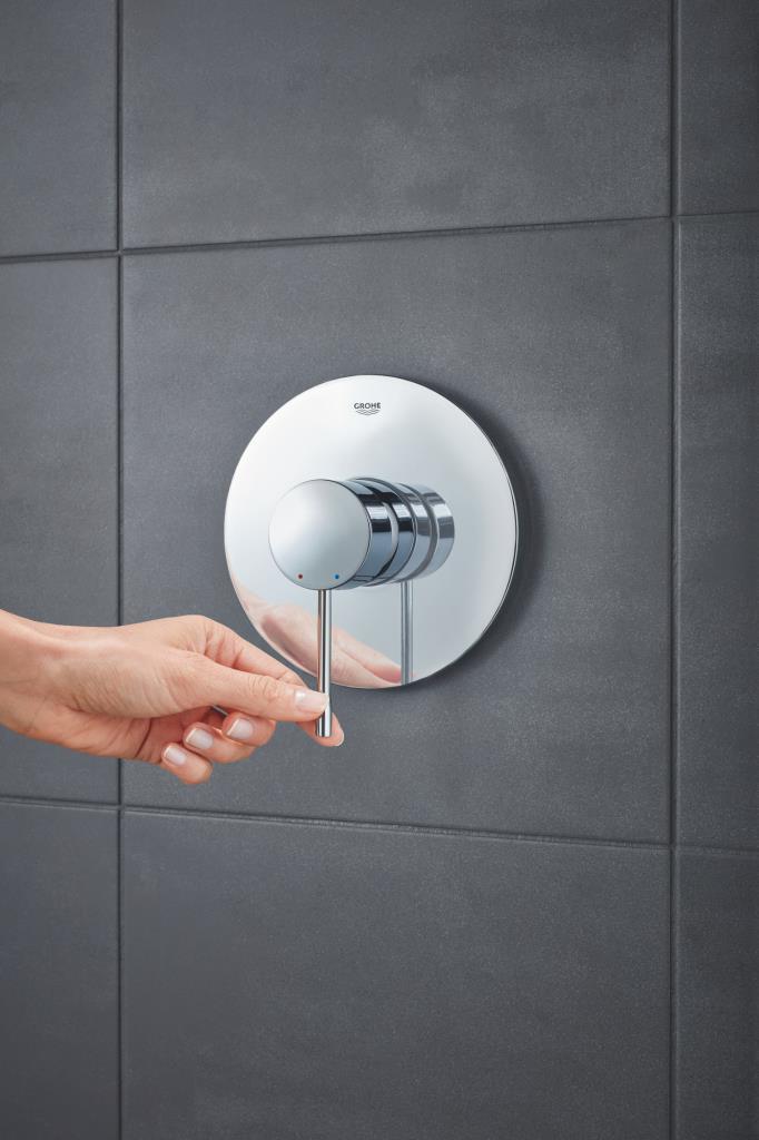 Grohe Essence New Ankastre Duş Bataryası (Sıva Üstü Grubu) - 24057001 - 24057001
