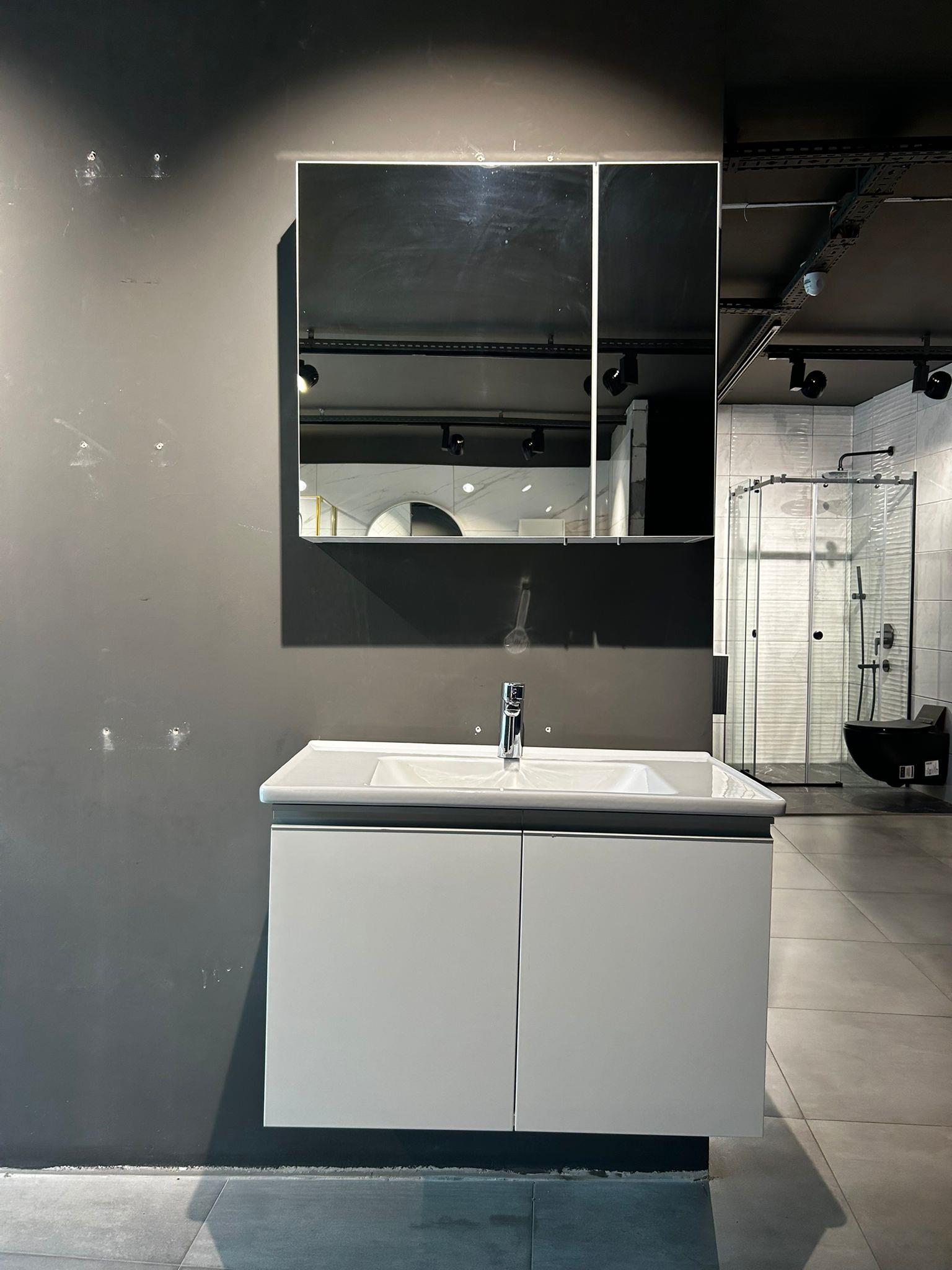 Orka Terme 80cm Kapaklı Asma Banyo Dolabı Set Parlak Beyaz Teşhir