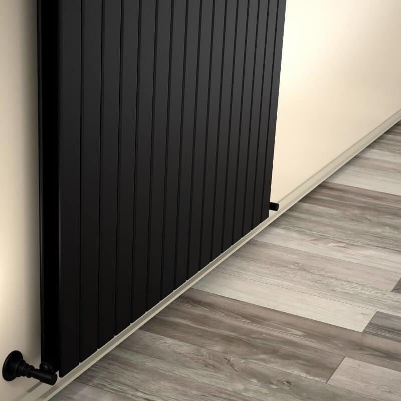 Tip 20V Dekoratif Radyatör 500x1180 Mat Siyah