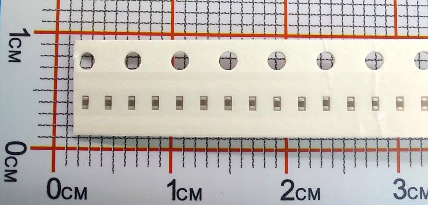 EMK105B7473KV-F