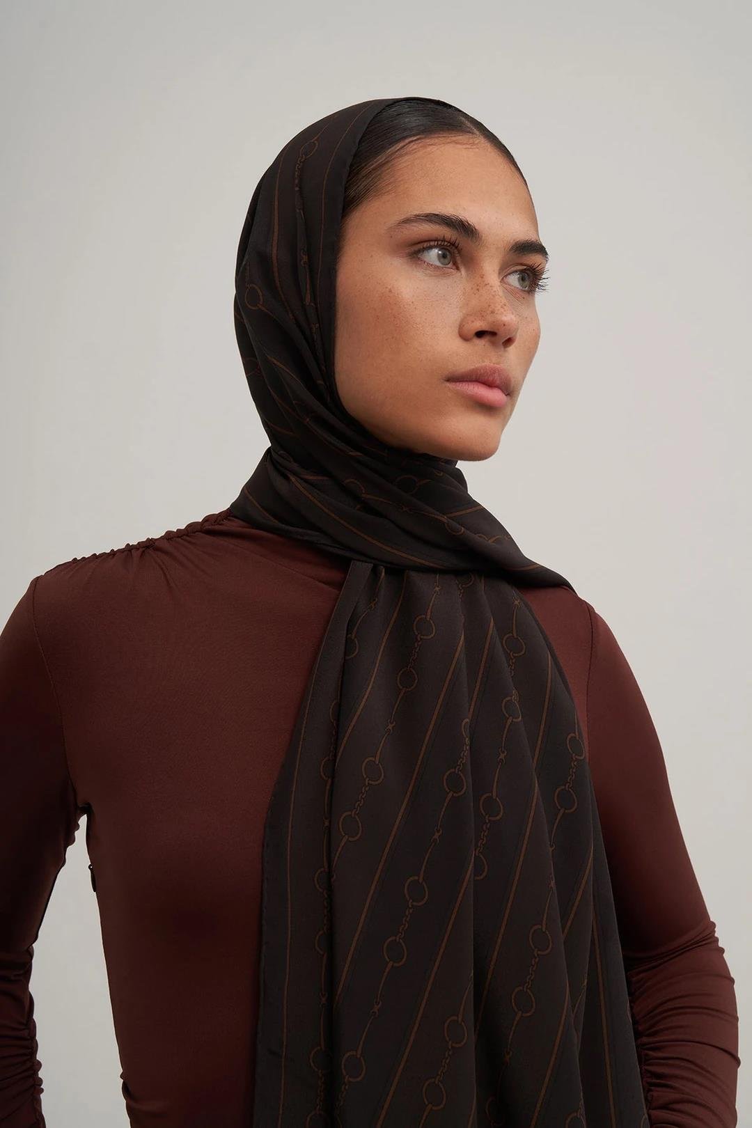 BROWN CHAİN Kahverengi
