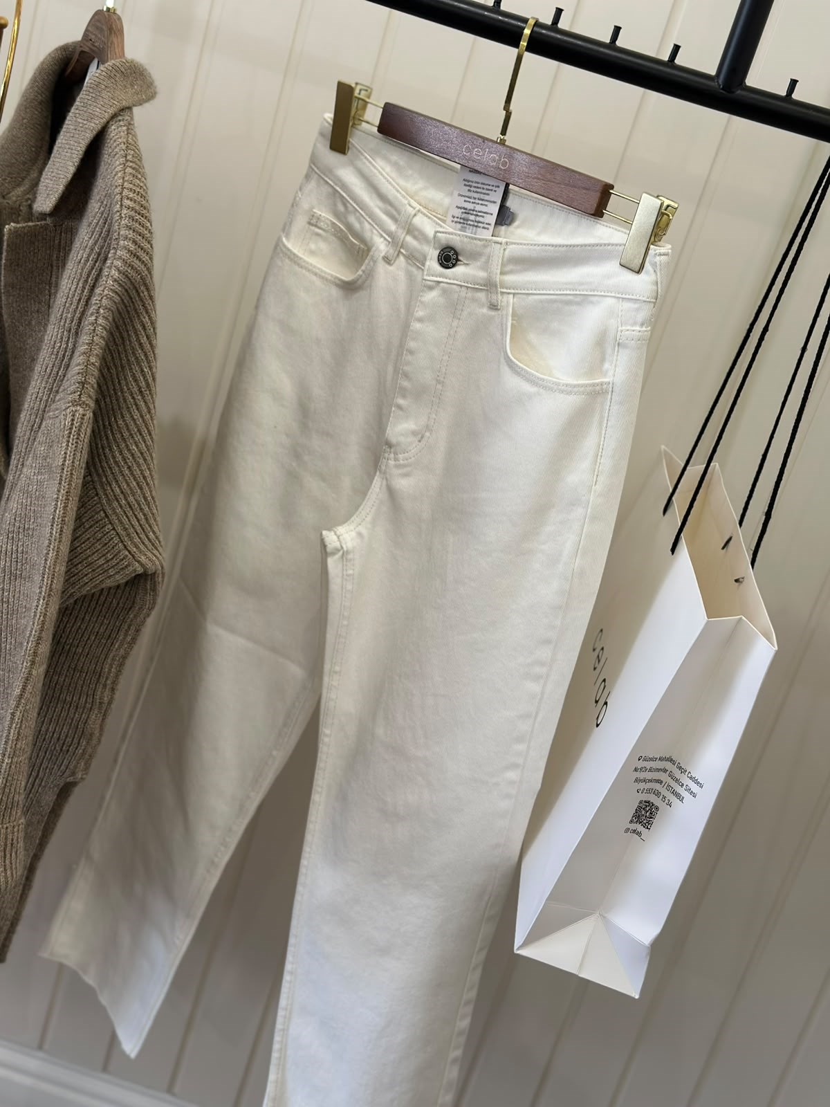 CROP JEAN PANTOLON Ekru