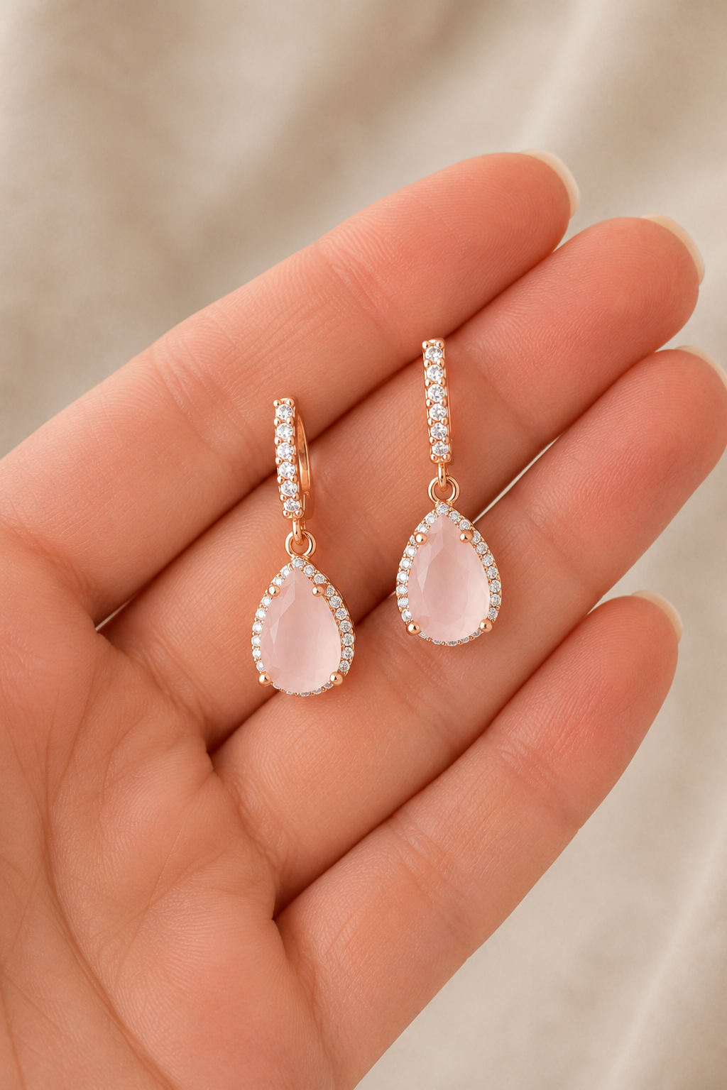 925 Ayar Pembe Kuvars Taşlı Damla Gümüş Küpe