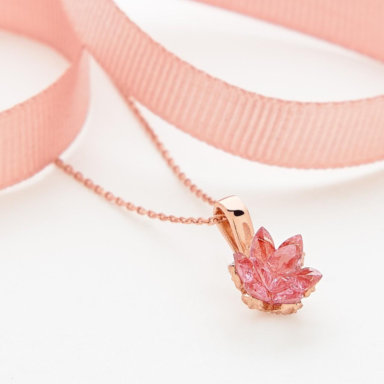 925 Ayar Pembe Kuvars Taşlı Lotus Çiçeği Gümüş Kolye