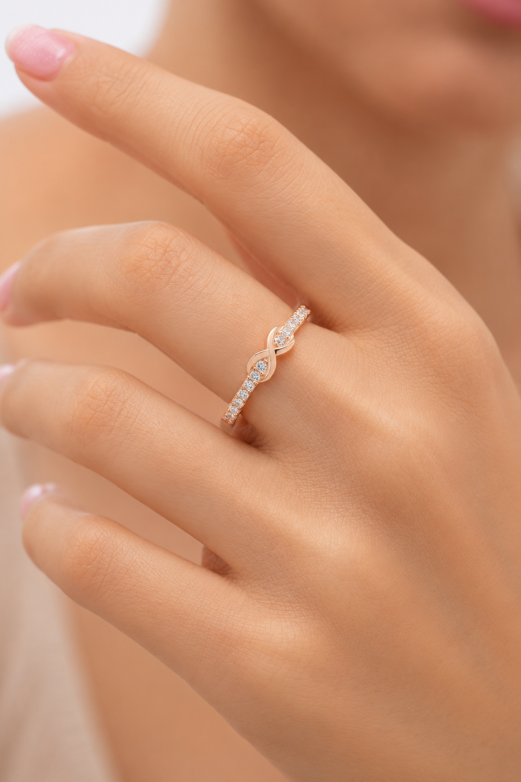 925 AYAR ROSE GOLD KAPLAMA SIRA ZİRKON TAŞLI SONSUZLUK GÜMÜŞ YÜZÜK