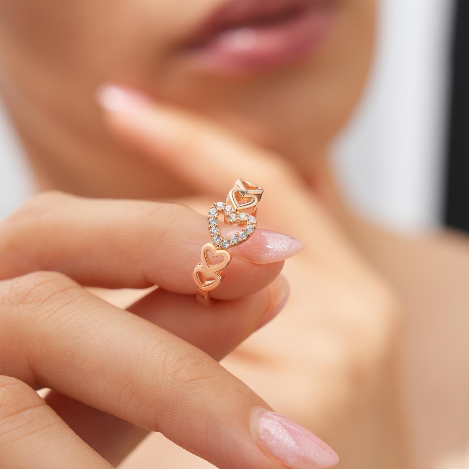 925 AYAR ROSE GOLD KAPLAMA ZİRKON TAŞLI KALPLİ GÜMÜŞ YÜZÜK