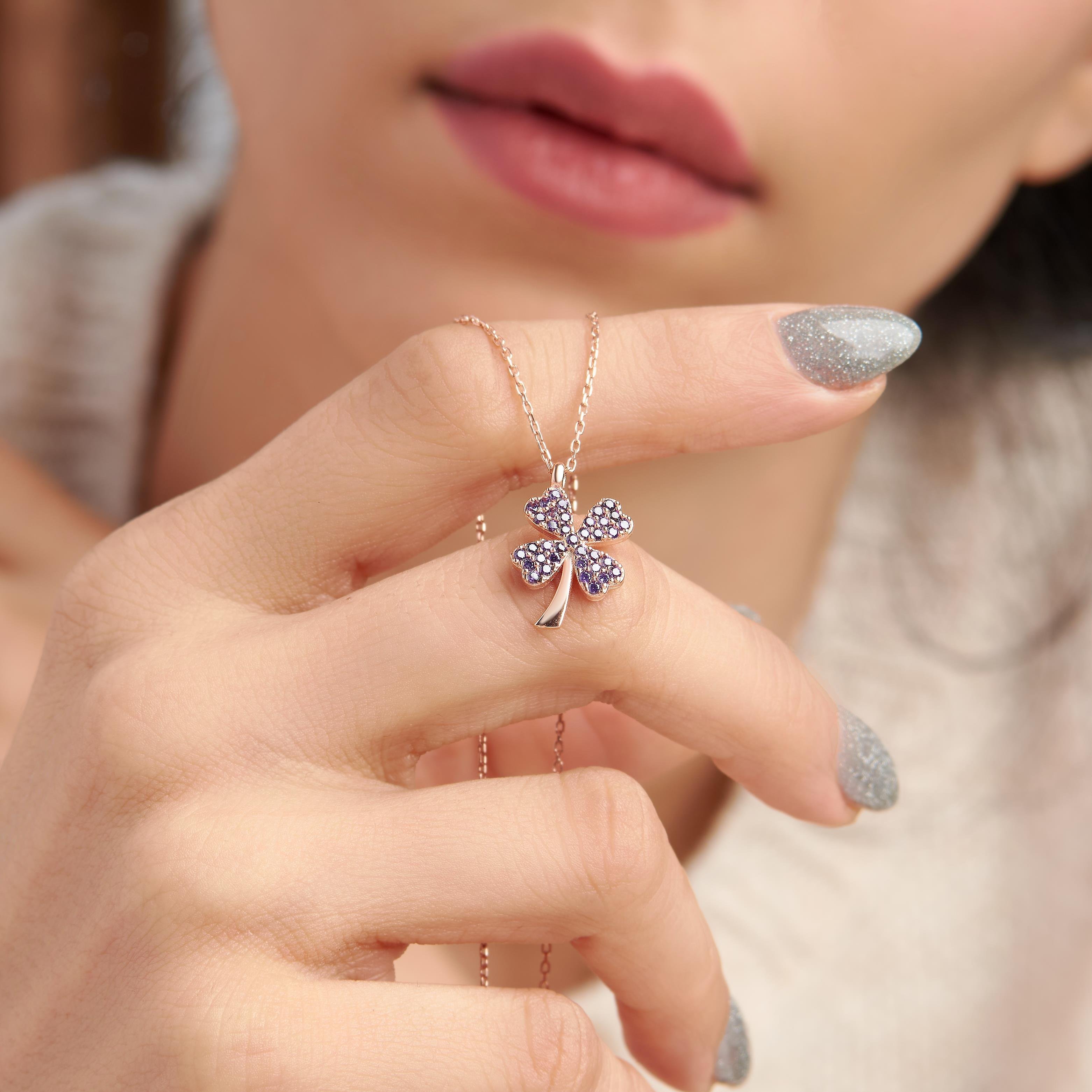 925 Ayar  Rose Kaplama Ametist Taşlı Yonca Gümüş Kolye 
