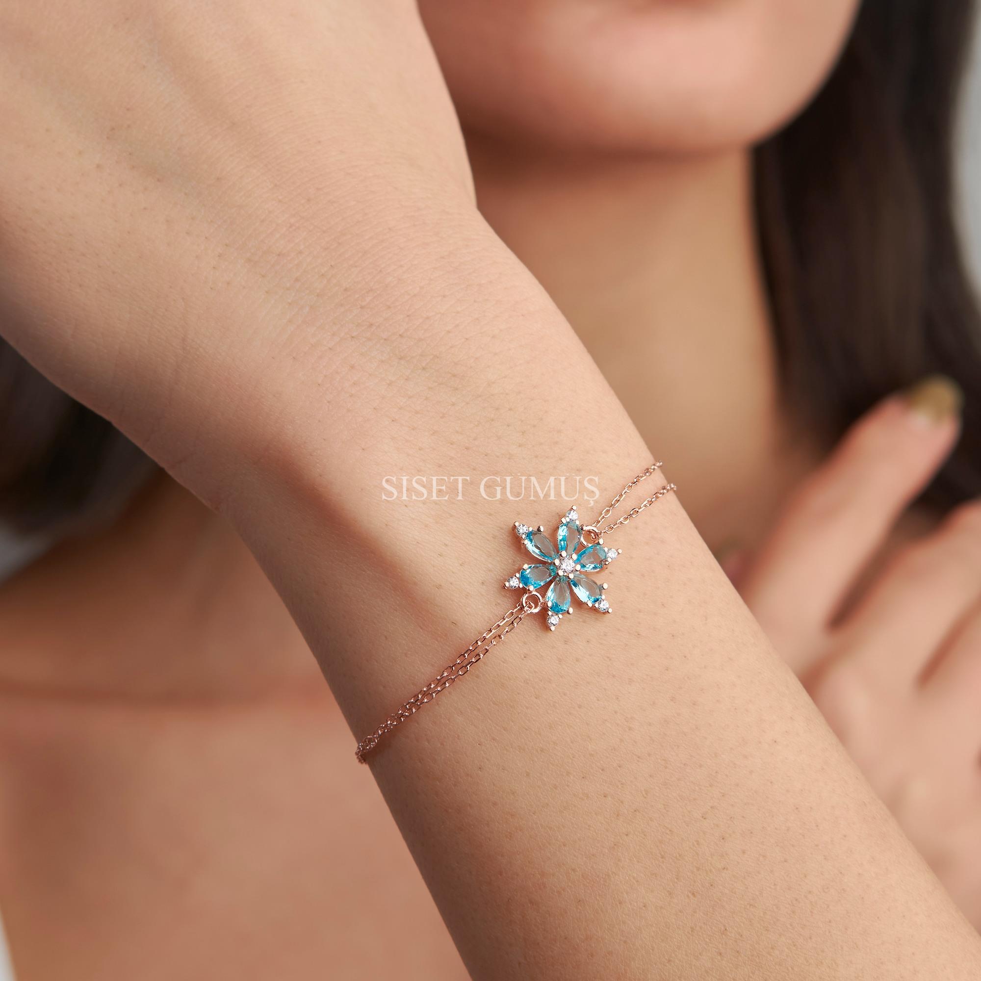 925 AYAR  ROSE KAPLAMA  AQUAMARİN TAŞLI YILDIZ MODEL GÜMÜŞ BİLEKLİK