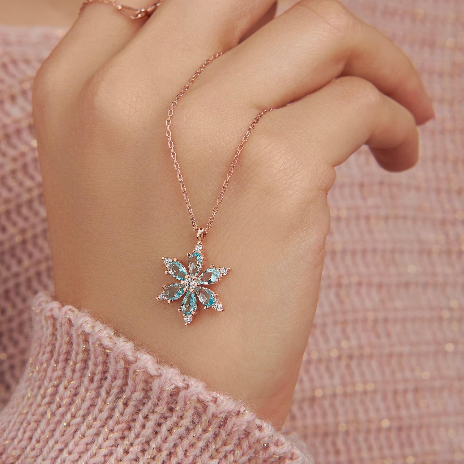 925 Ayar  Rose Kaplama Aquamarin Taşlı Çiçek Gümüş Kolye