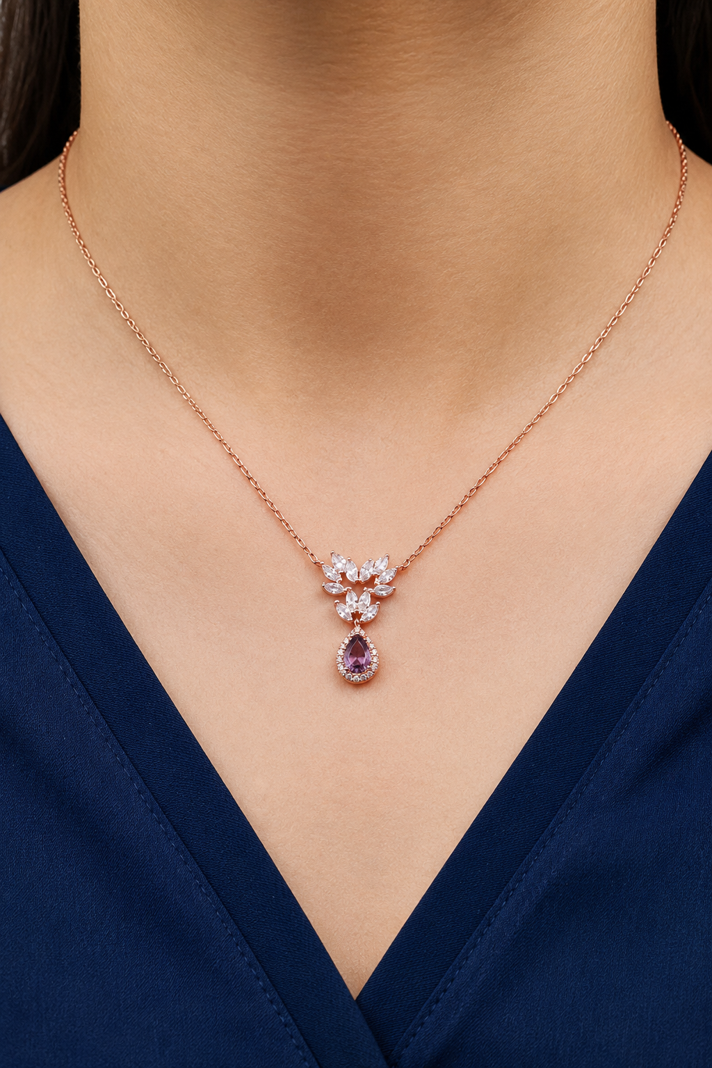 925 AYAR ROSE KAPLAMA DAMLA AMETİST TAŞLI GÜMÜŞ KOLYE