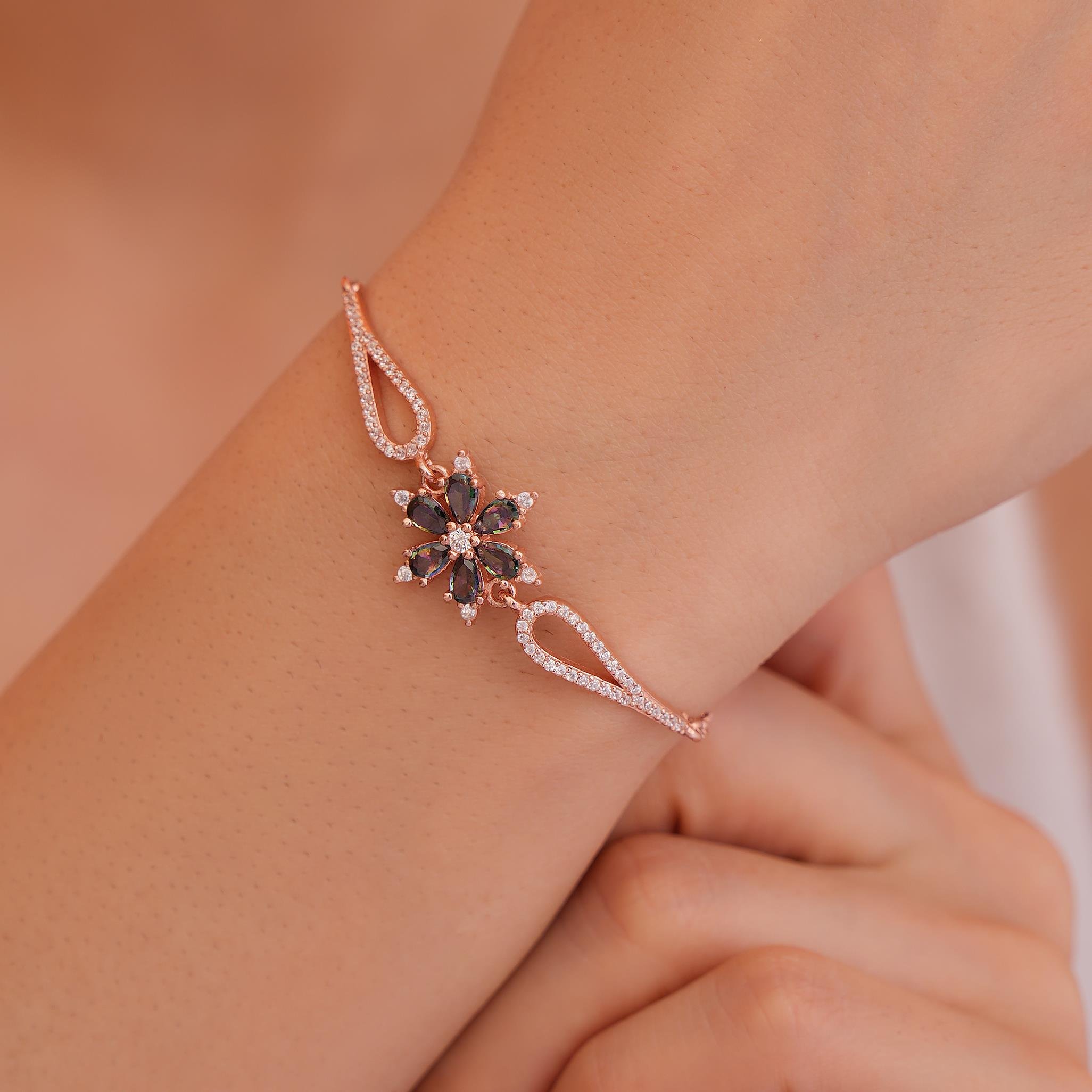 925 AYAR ROSE KAPLAMA MİSTİK TOPAZ TAŞLI LOTUS GÜMÜŞ BİLEKLİK