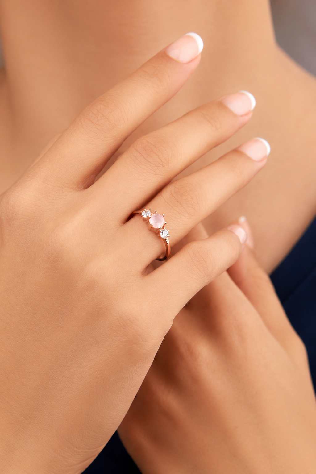 925 AYAR ROSE KAPLAMA PEMBE KUVARS TAŞLI GÜMÜŞ YÜZÜK