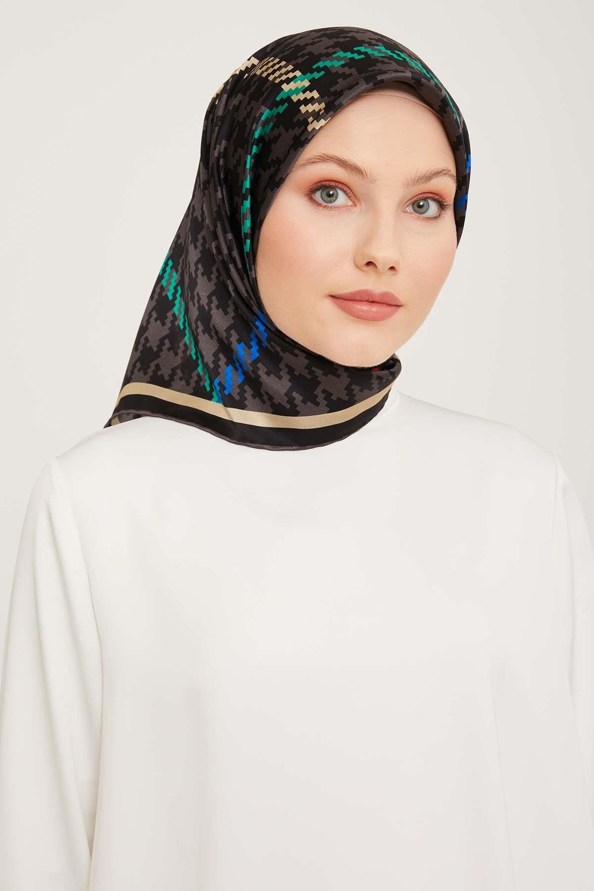Armine - İpek Eşarp 2023/2024 Sonbahar Kış Sura İpek Siyah Beyaz 9000-50