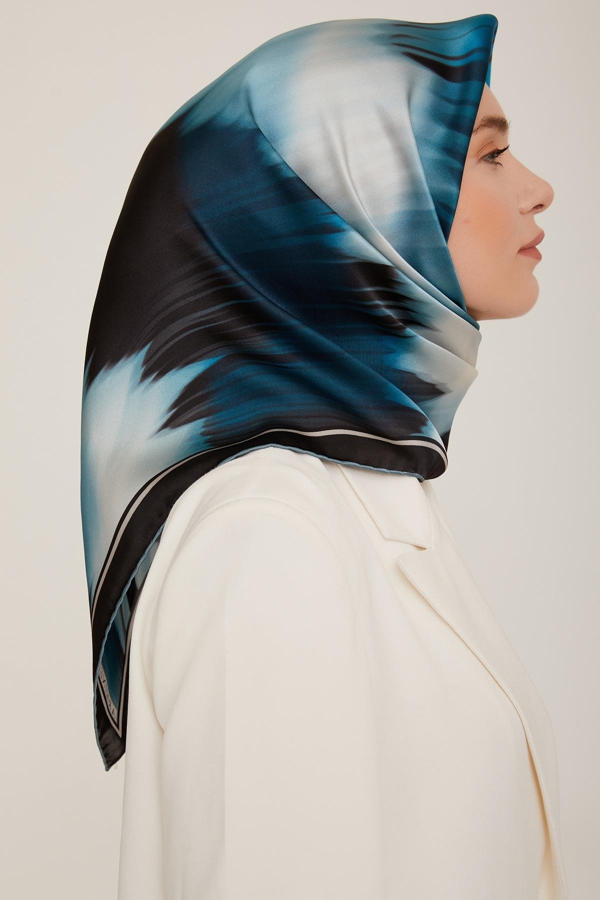 Armine 2022-23 Sonbahar Kış Sezonu Twill İpek Eşarp 8814D02 01
