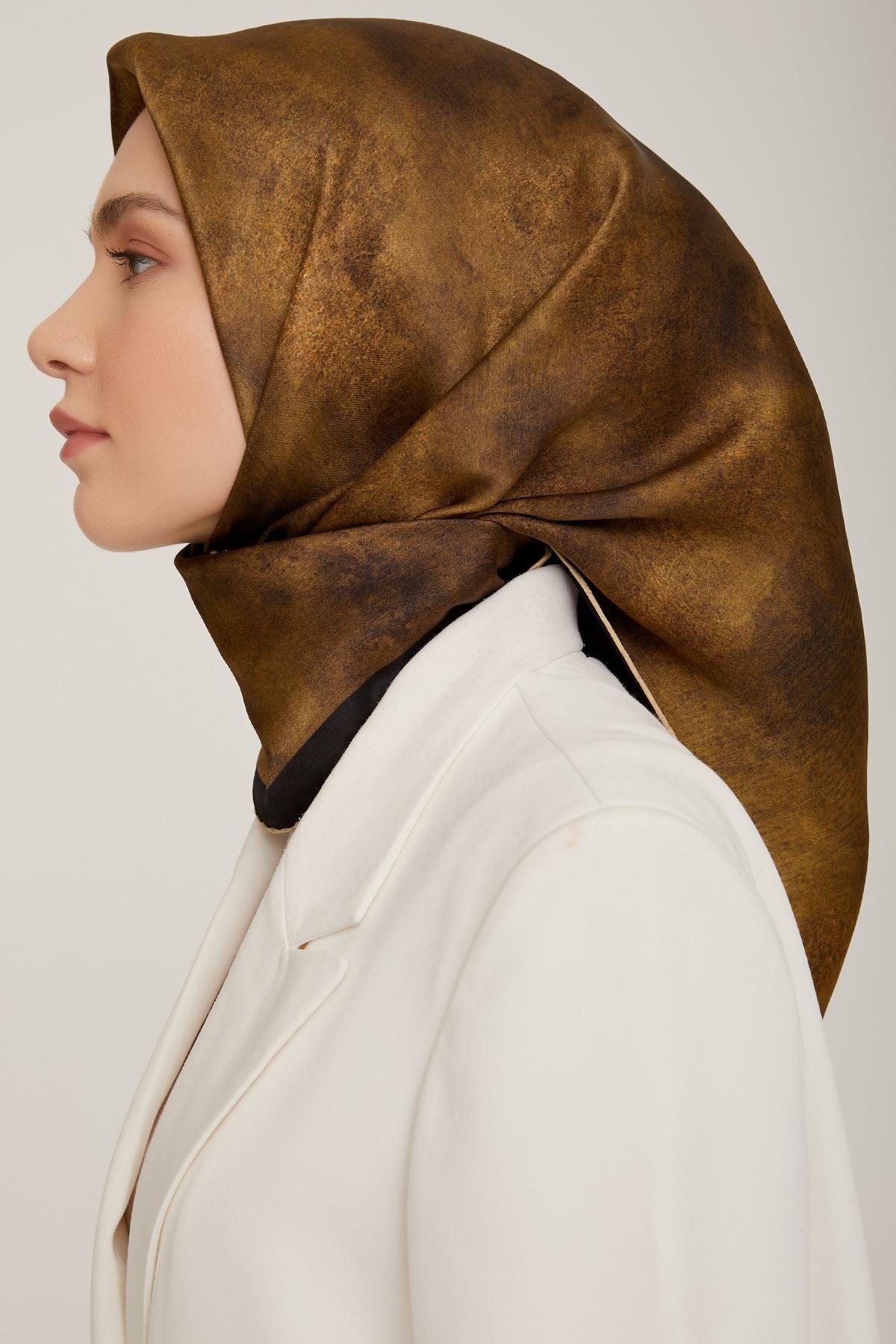 Armine 2022-23 Sonbahar Kış Sezonu Twill İpek Eşarp 8849D02 33