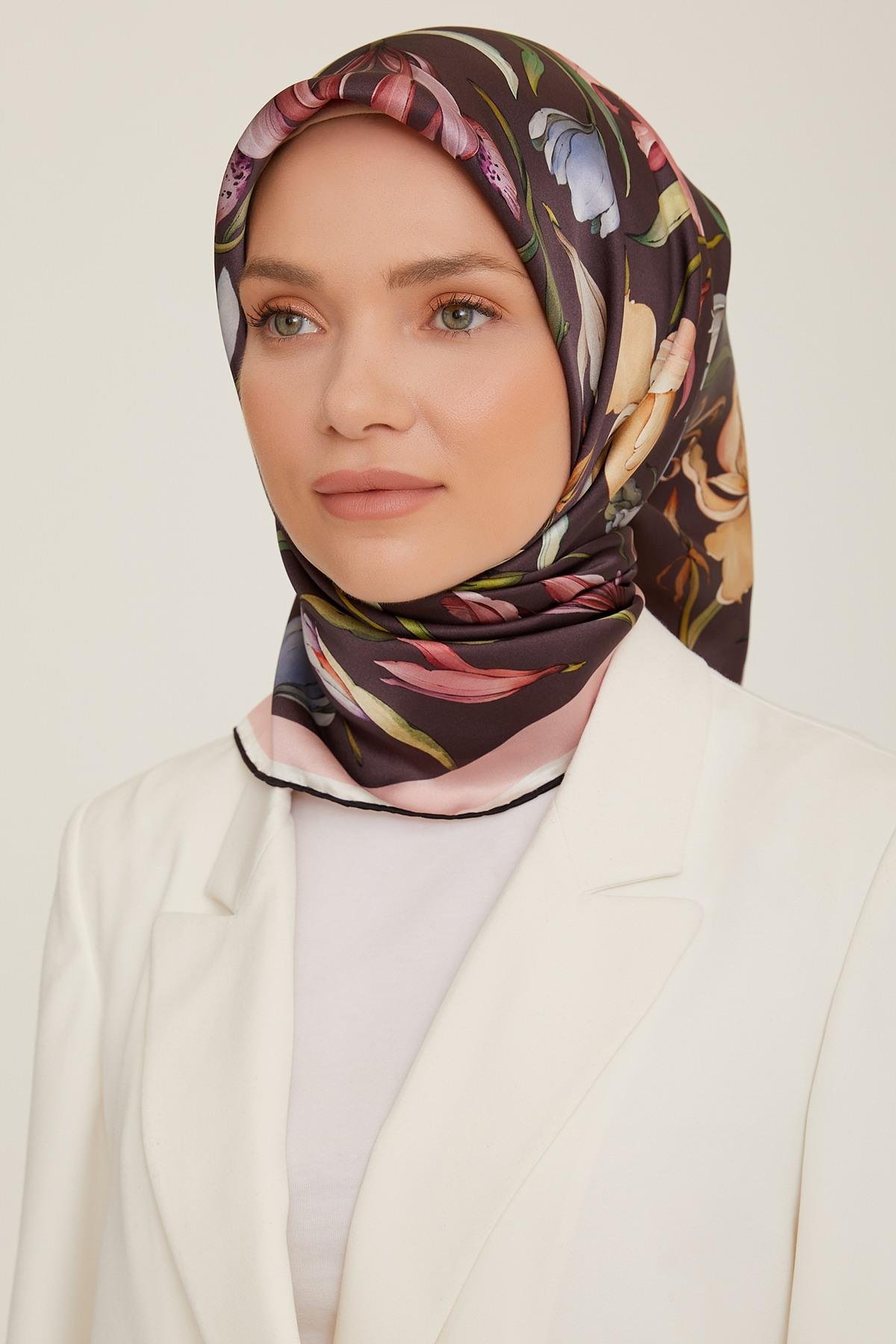 Armine 2022-23 Sonbahar Kış Sezonu Twill İpek Eşarp 8825D02 36