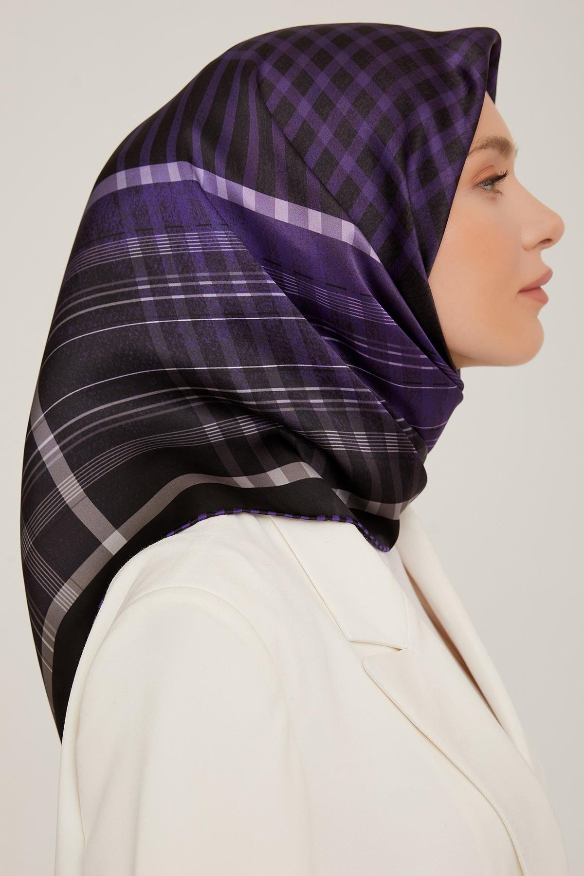 Armine 2022-23 Sonbahar Kış Sezonu Twill İpek Eşarp 8824D02 03